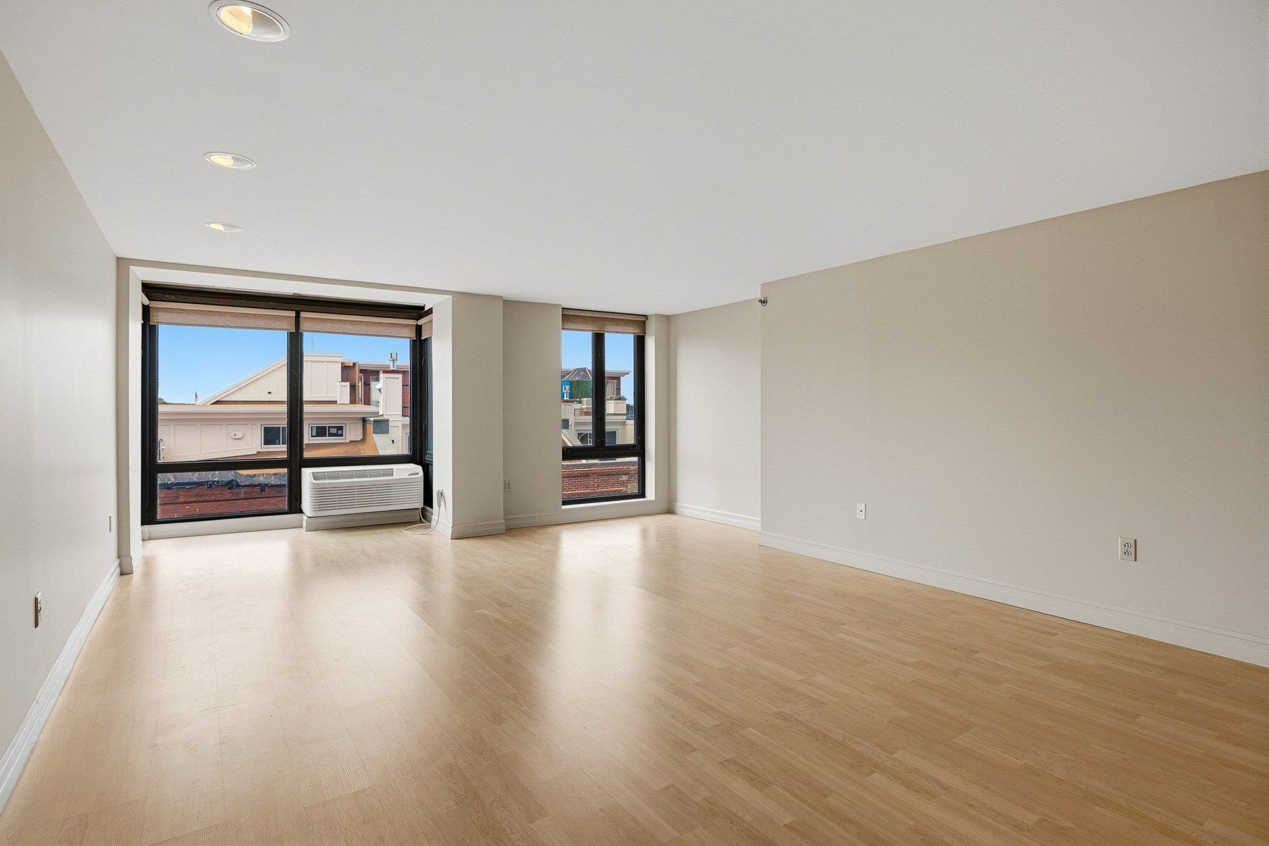 55 Congress Street Property Photo 11