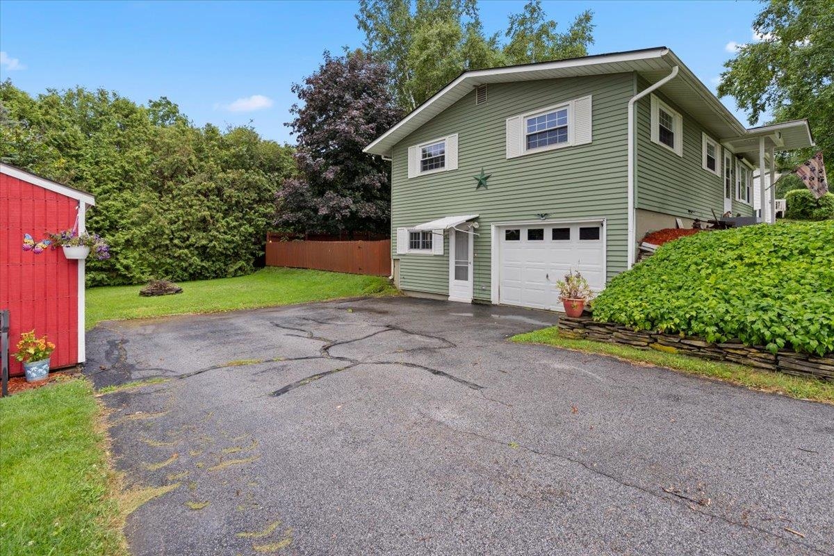 4 Westwood Parkway Property Photo 31