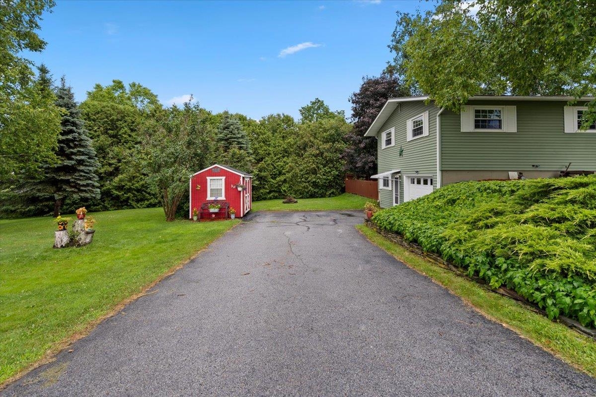 4 Westwood Parkway Property Photo 33