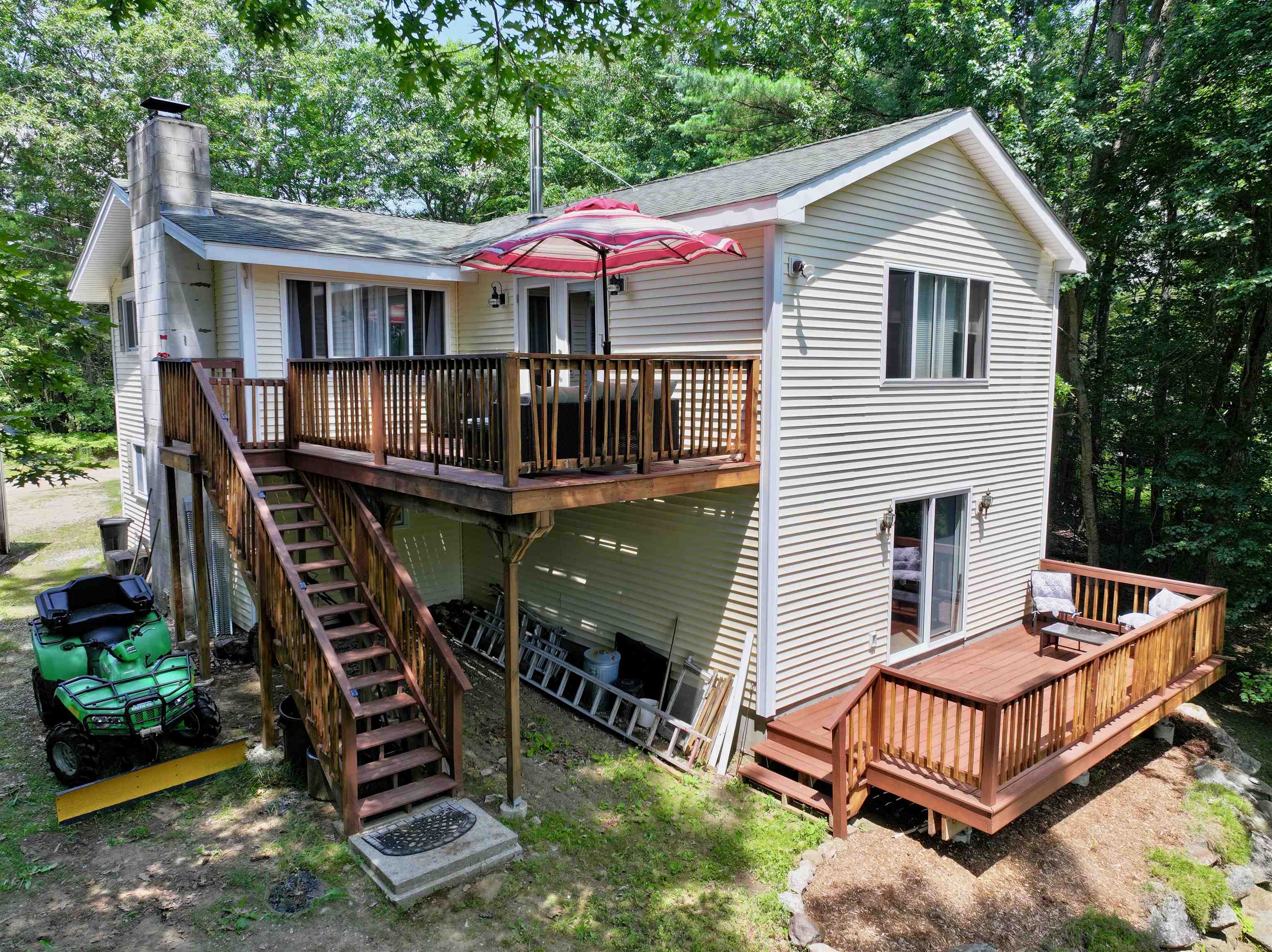 10 Belmont Drive Property Photo 4
