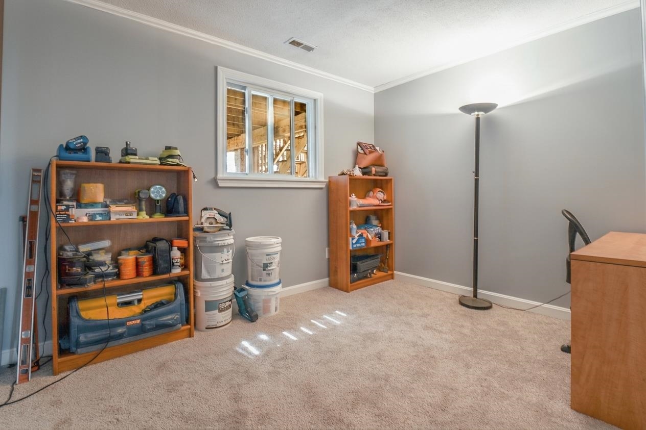 10 Belmont Drive Property Photo 34