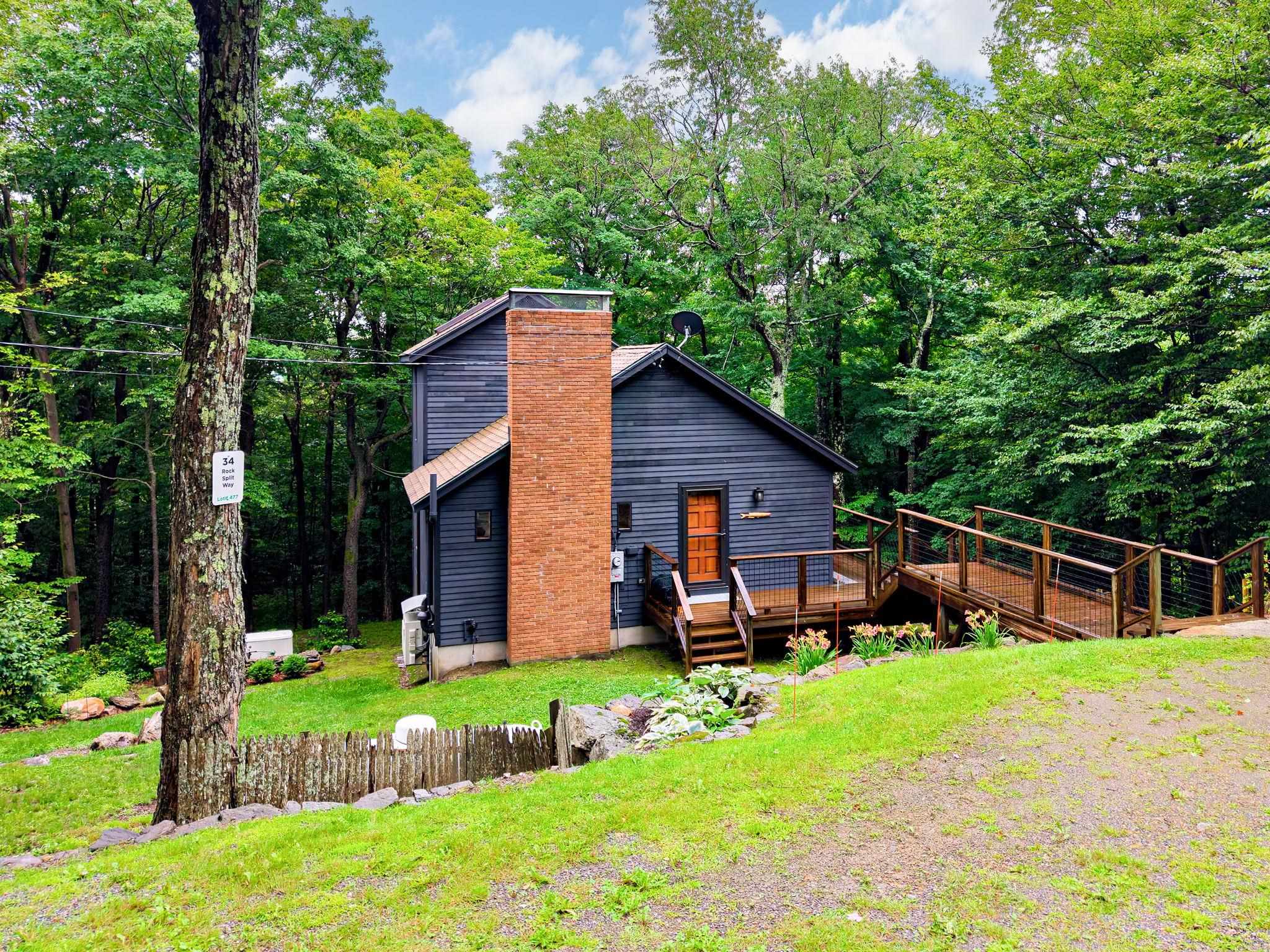 34 Rock Split Way Property Photo 1
