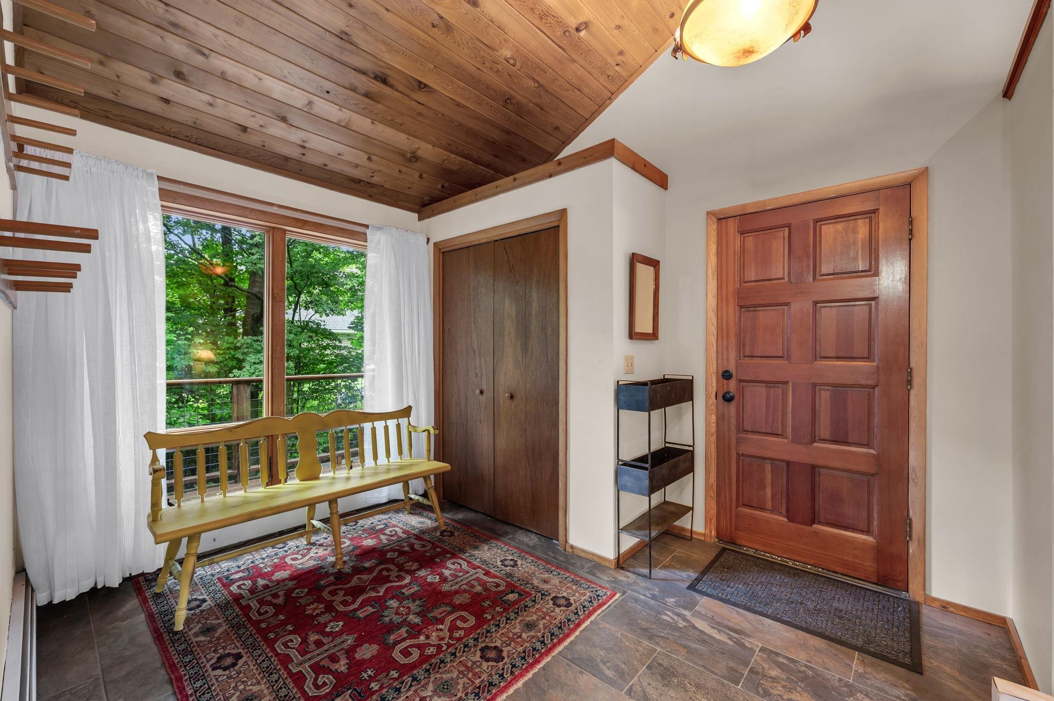34 Rock Split Way Property Photo 6