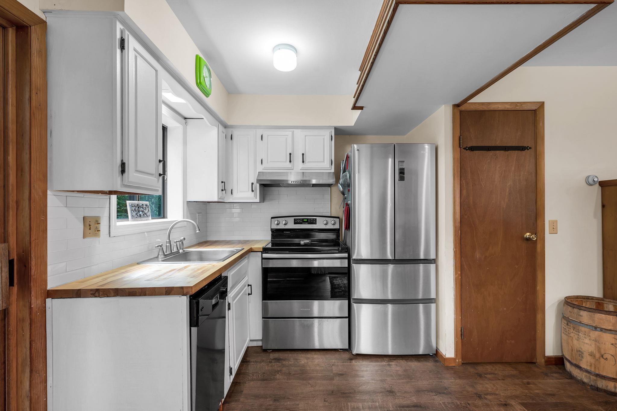 34 Rock Split Way Property Photo 12