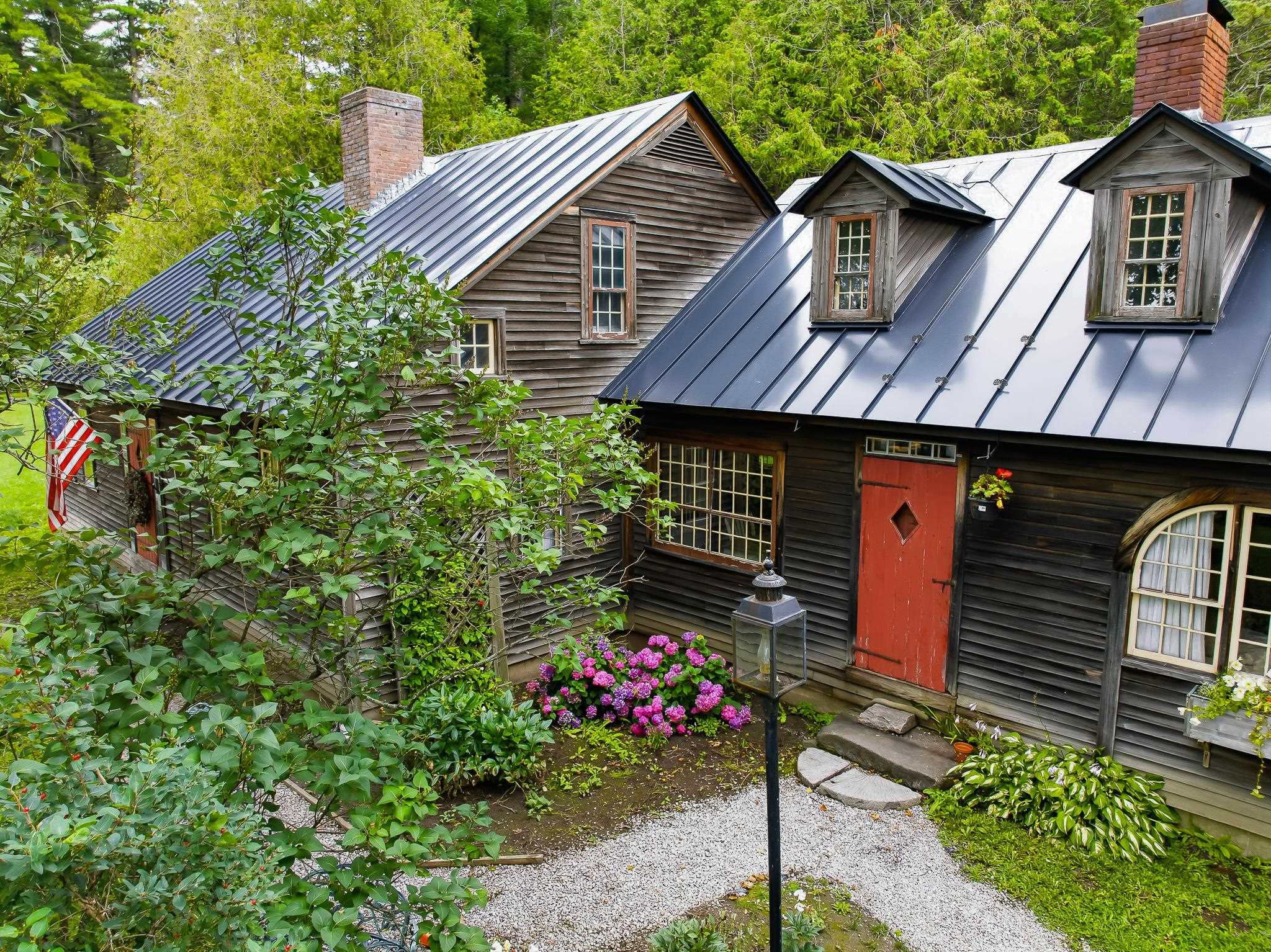 912 Us Route 2 W Property Photo 1