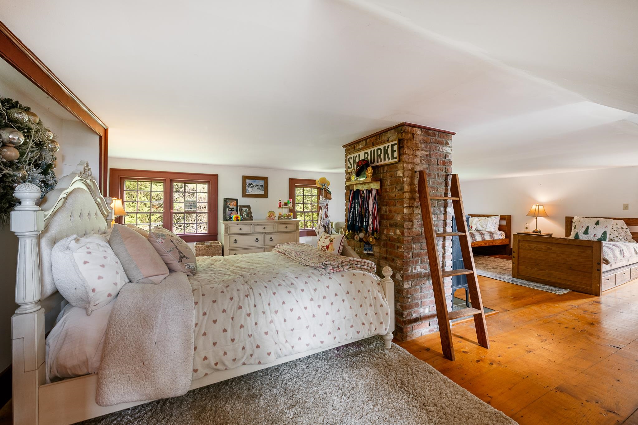 912 Us Route 2 W Property Photo 11