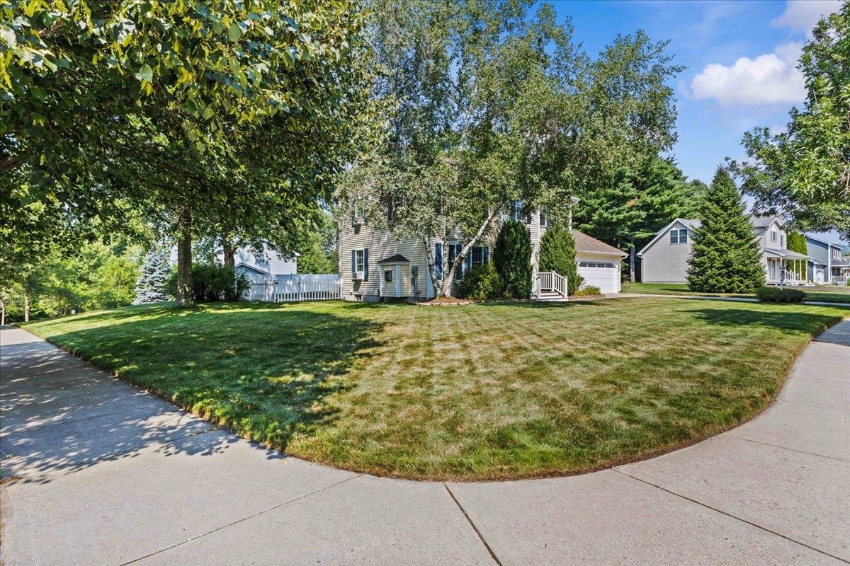 33 Stacy Street Property Photo 39
