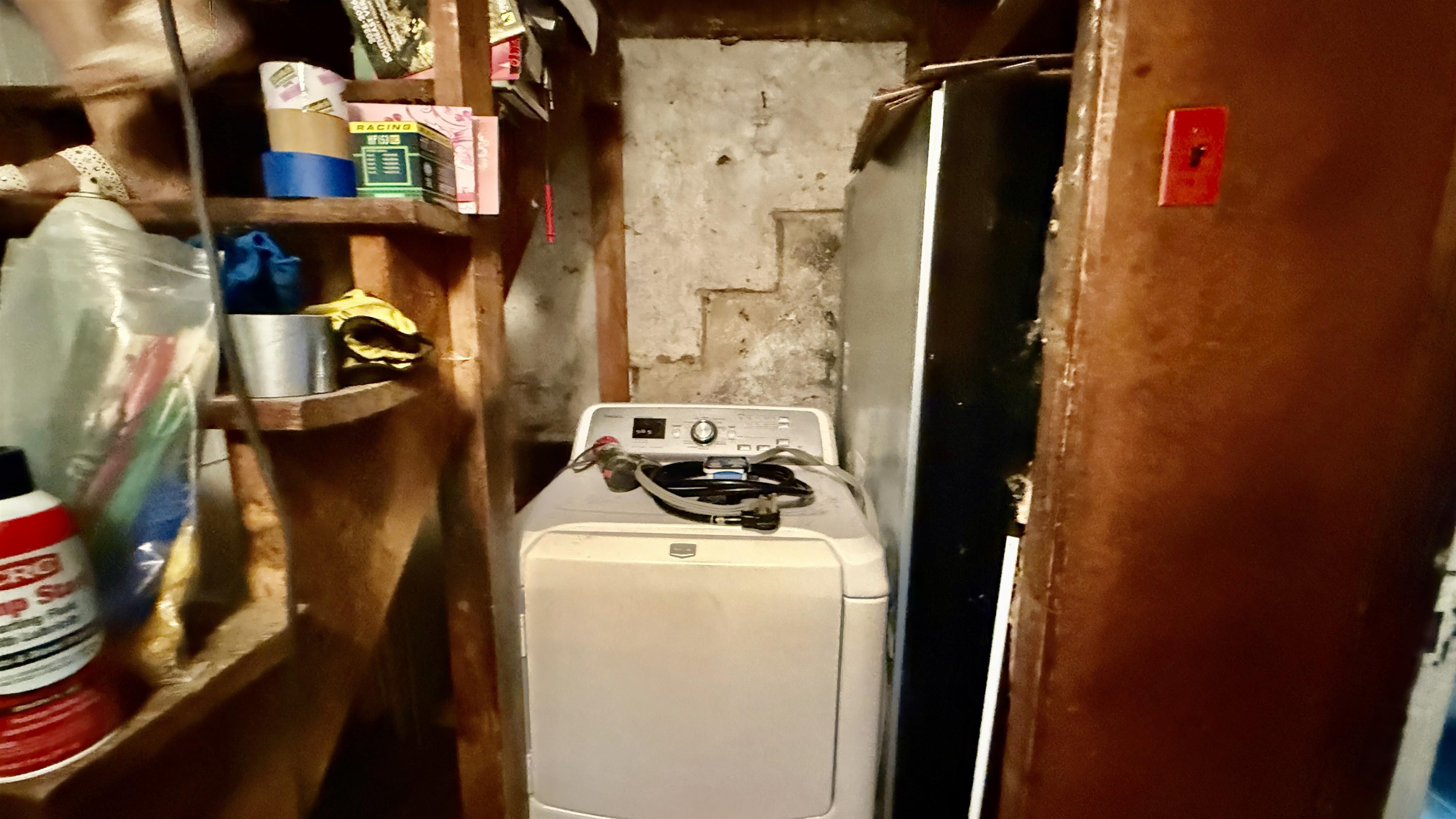 48 School Street Property Photo 14