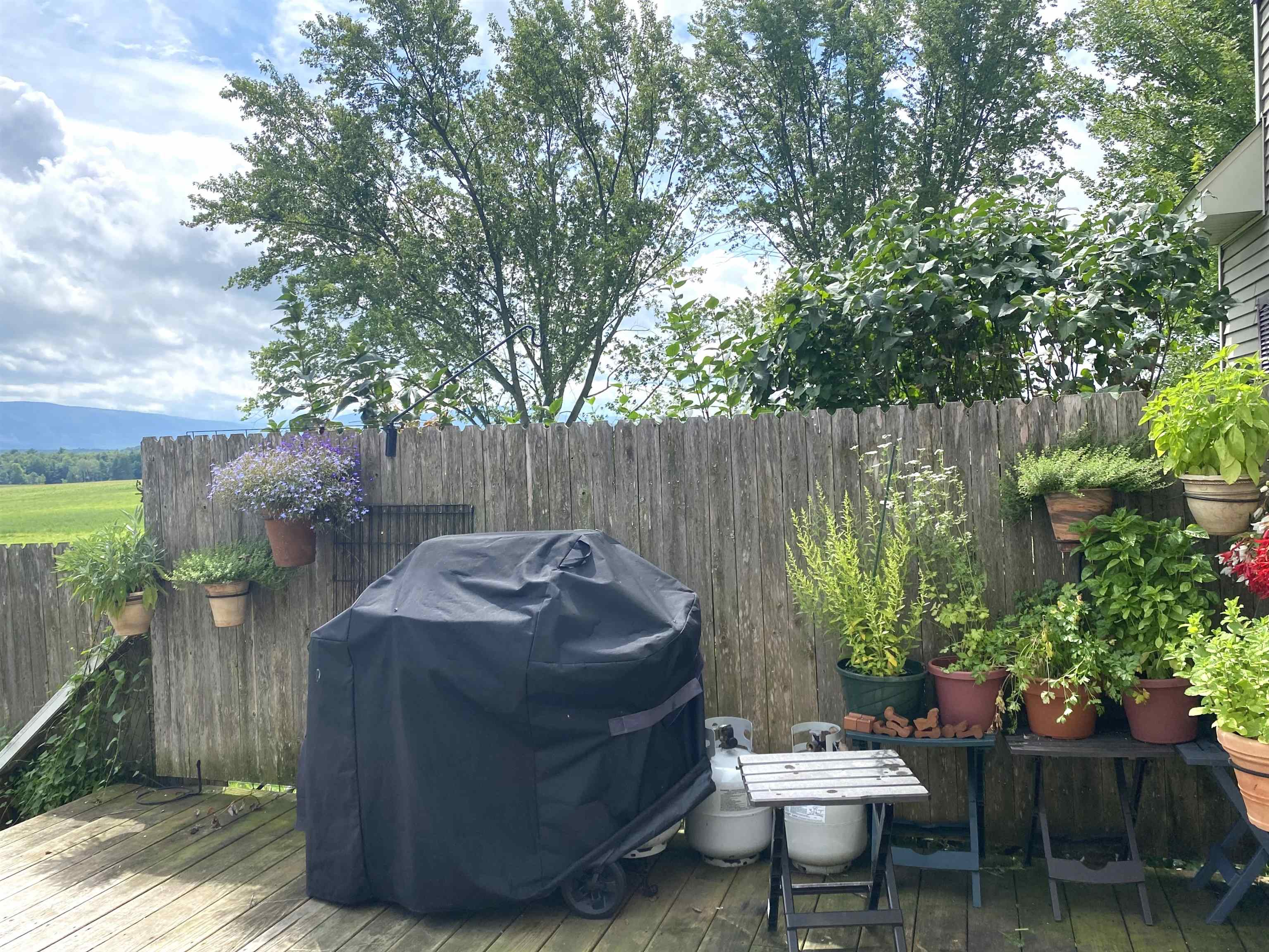 1820 North Street Property Photo 16