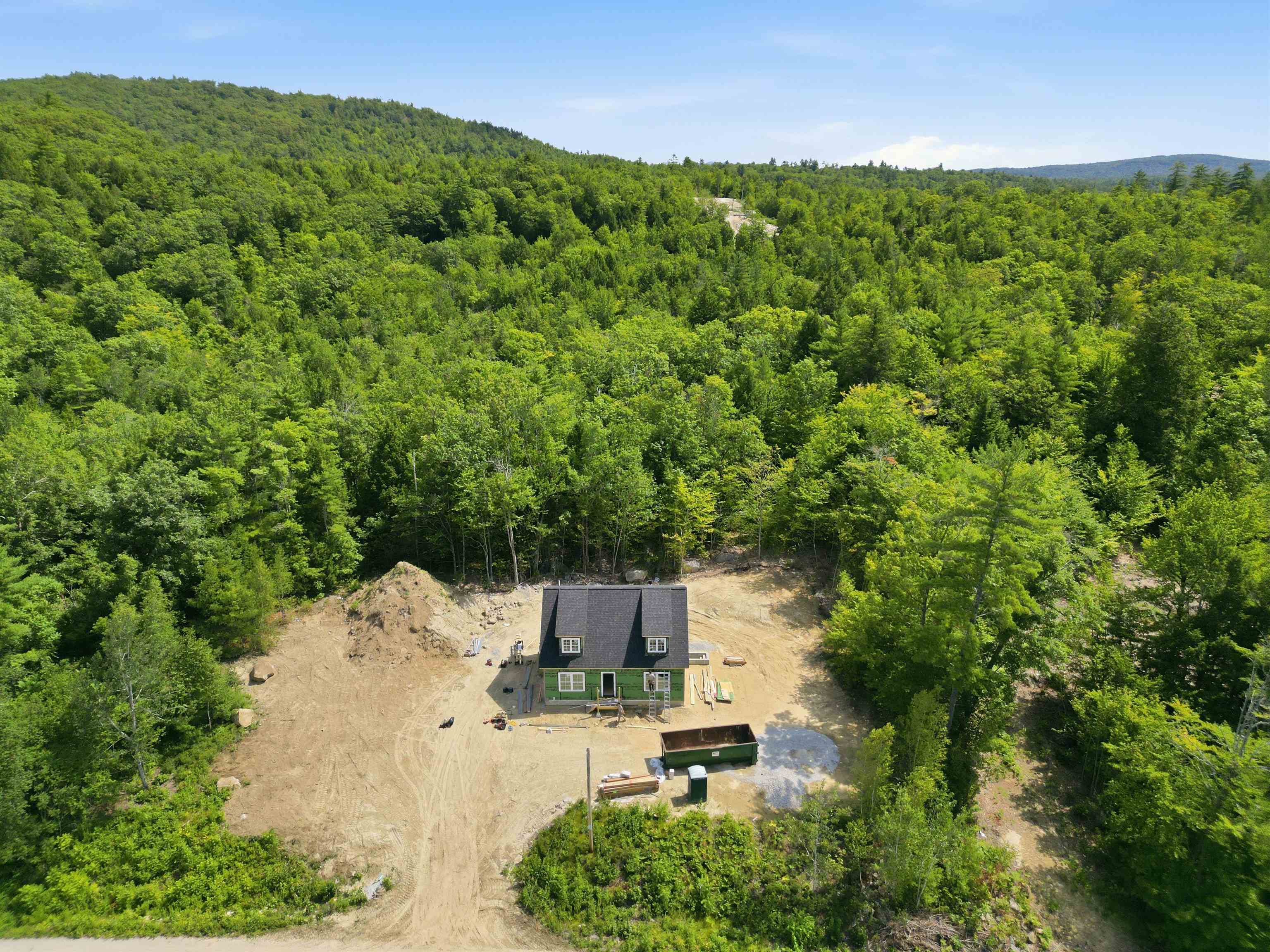 11e Lindsay Lane Property Photo 12