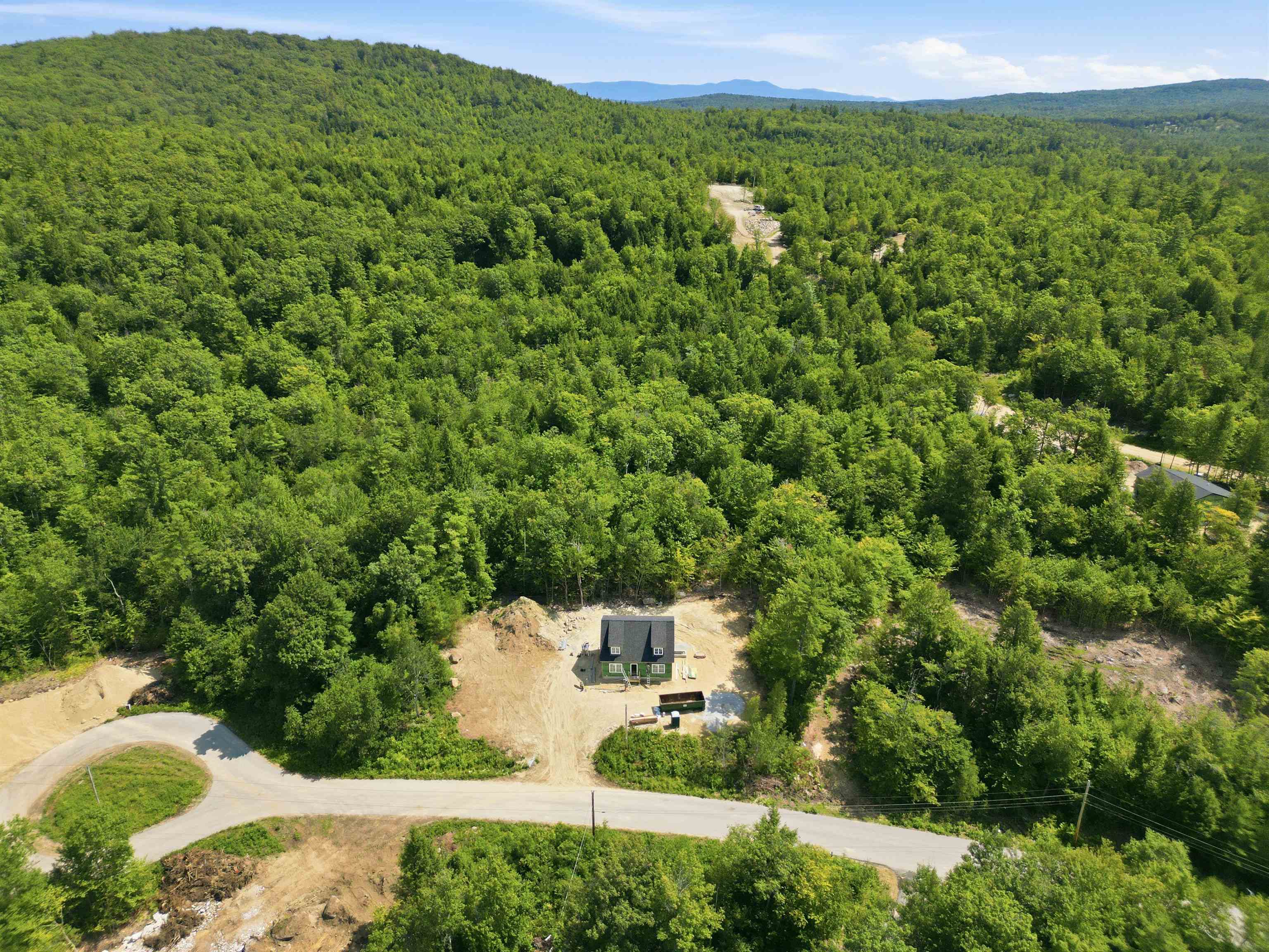 11e Lindsay Lane Property Photo 16
