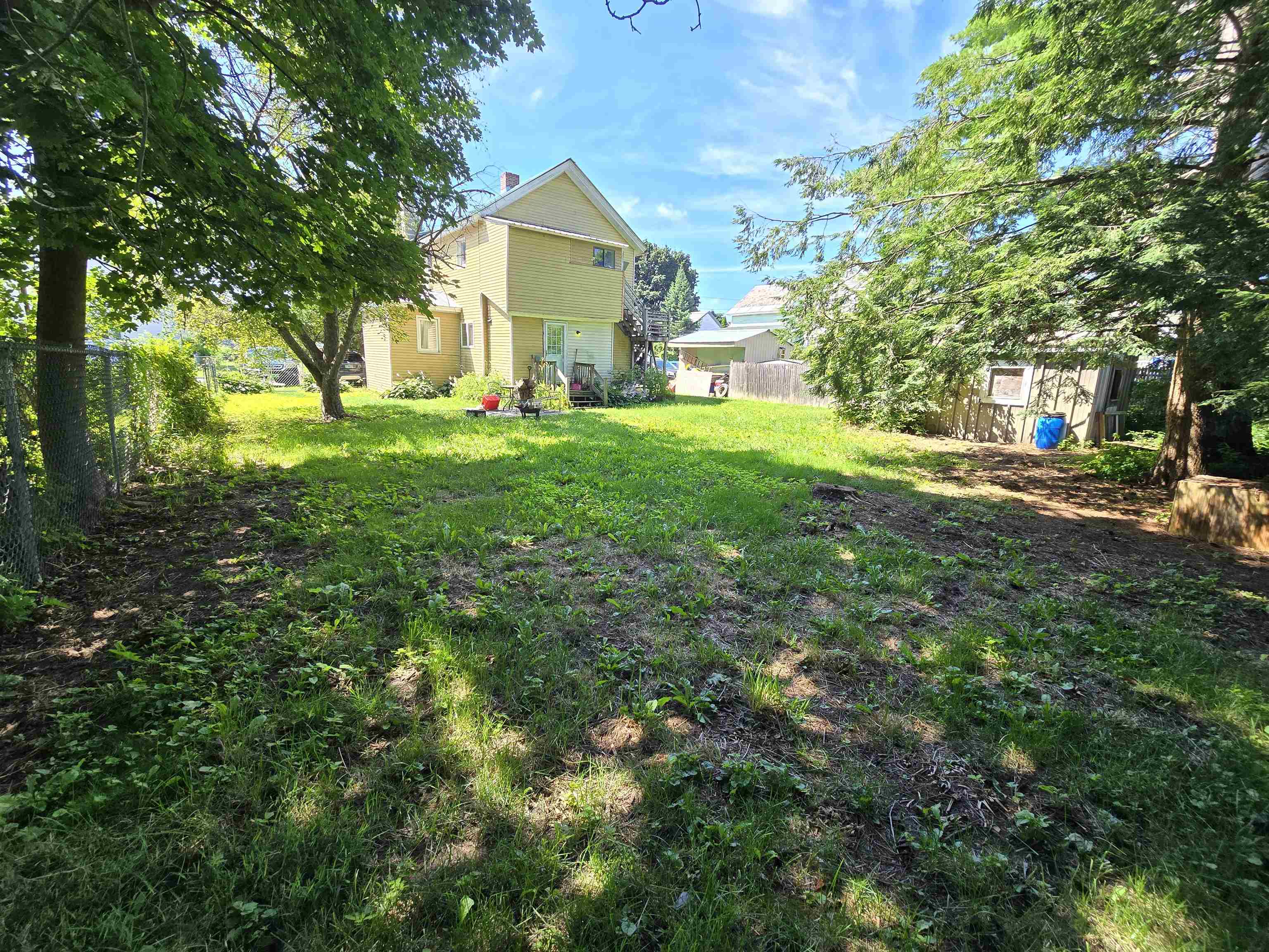 137 Maple Street Property Photo 5