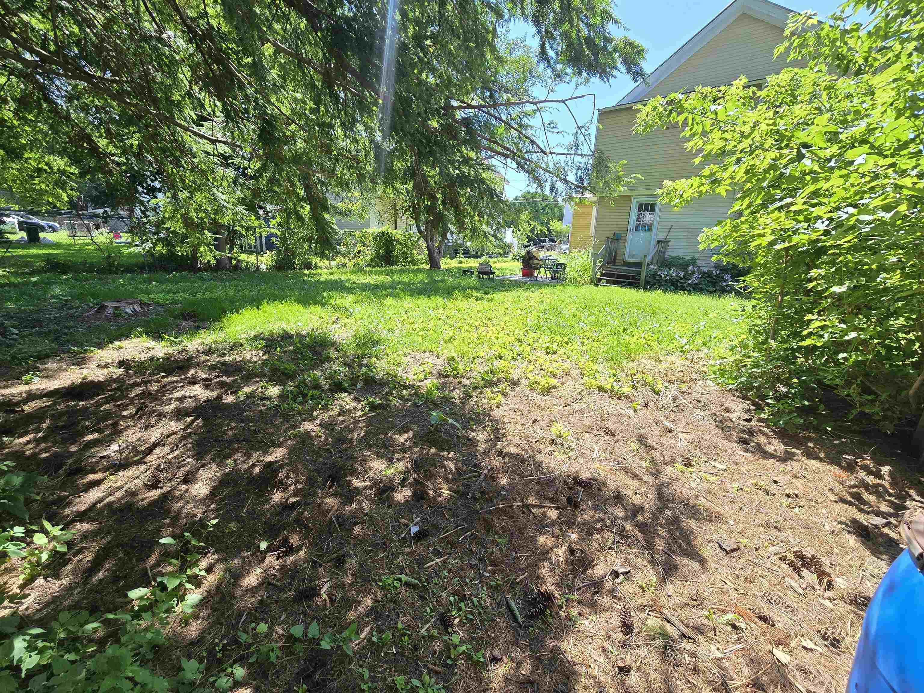 137 Maple Street Property Photo 6
