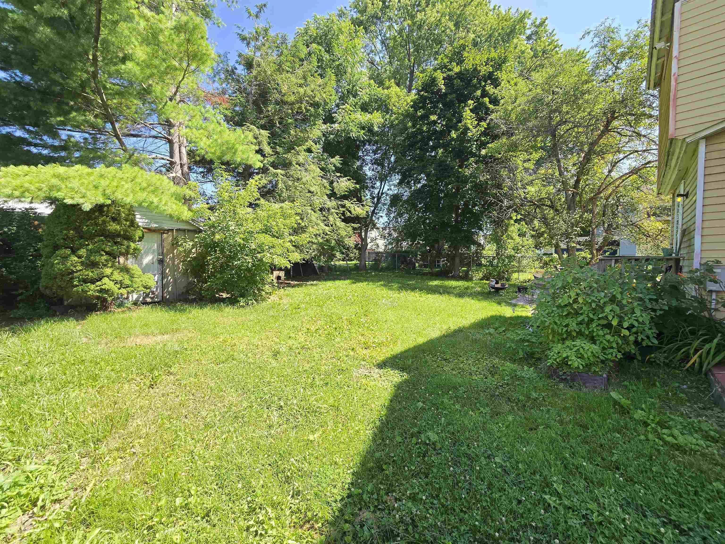 137 Maple Street Property Photo 7