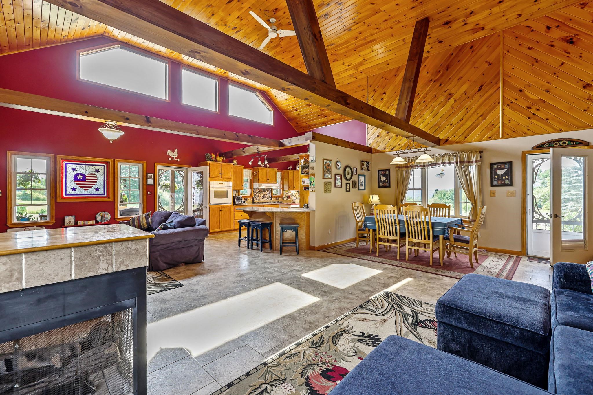 3452 Burton Hill Road Property Photo 18
