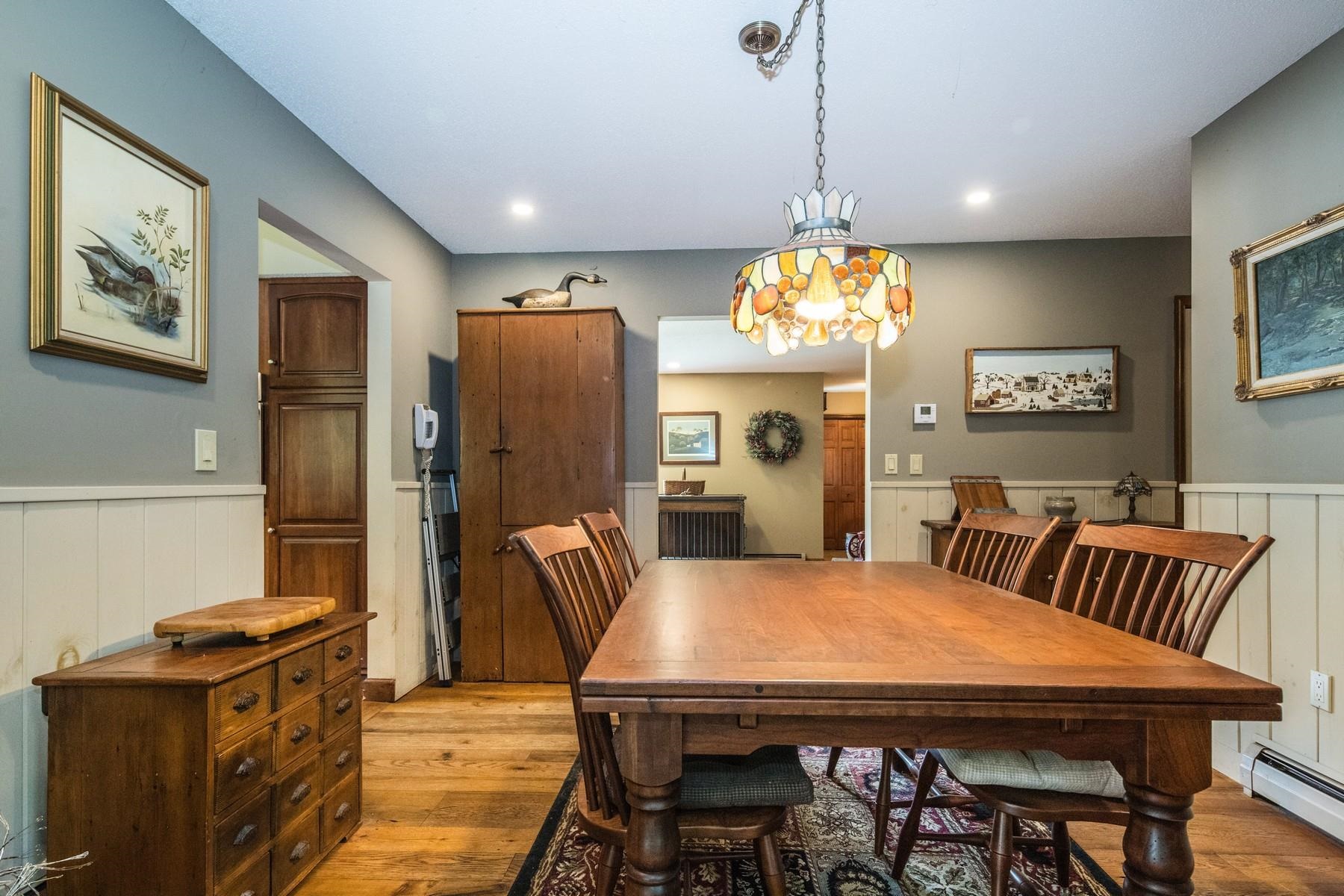 1324 Town Line Road Property Photo 12