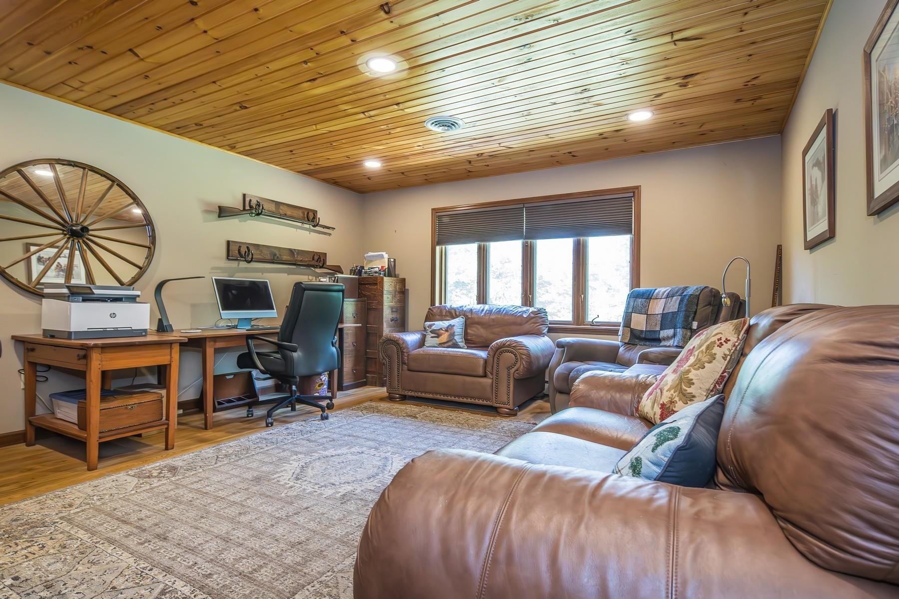1324 Town Line Road Property Photo 35