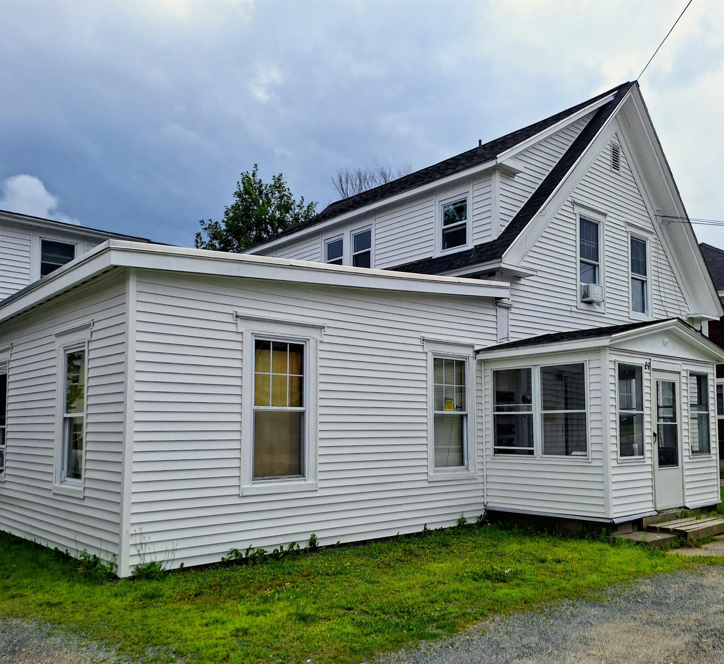 27 State Street Property Photo 2