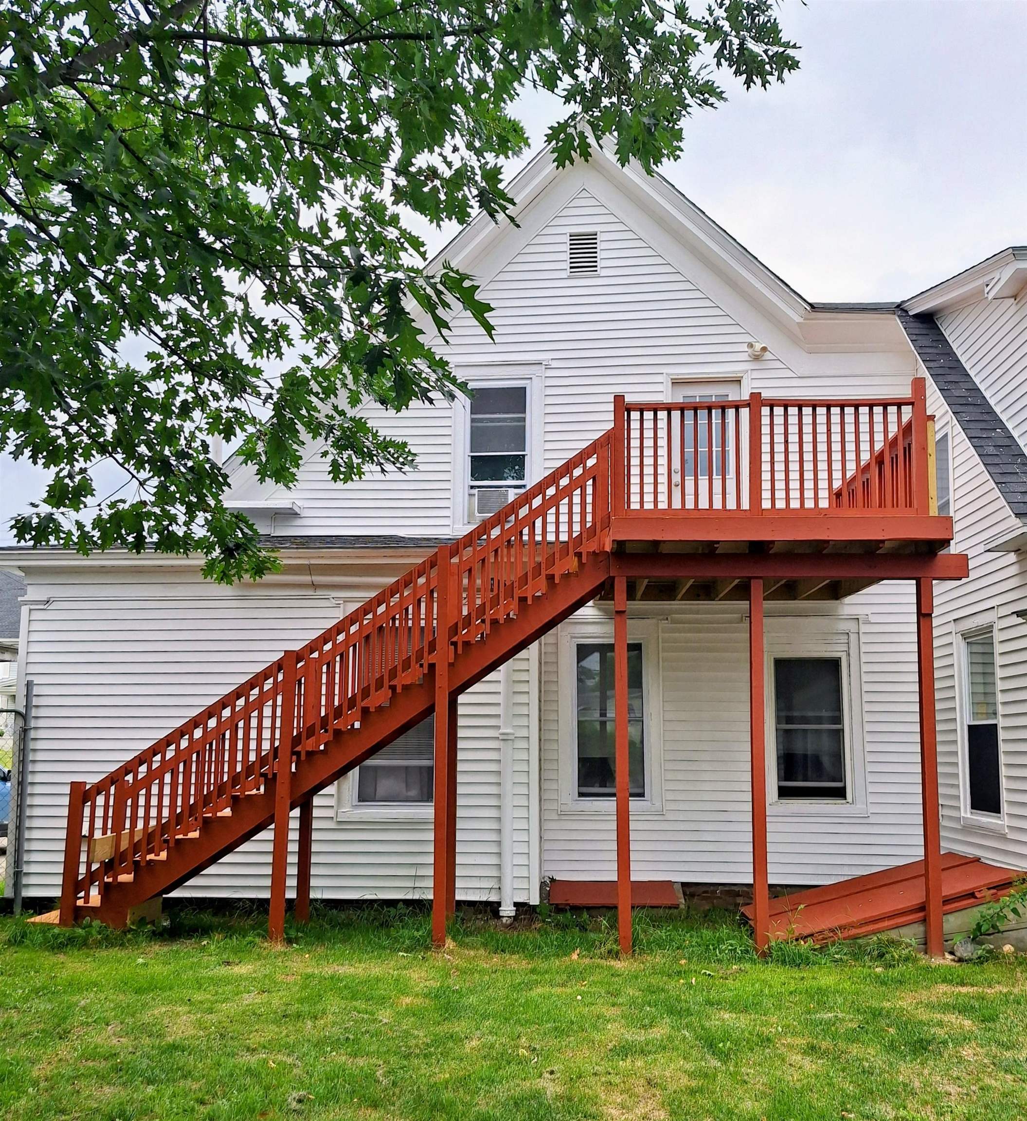 27 State Street Property Photo 3