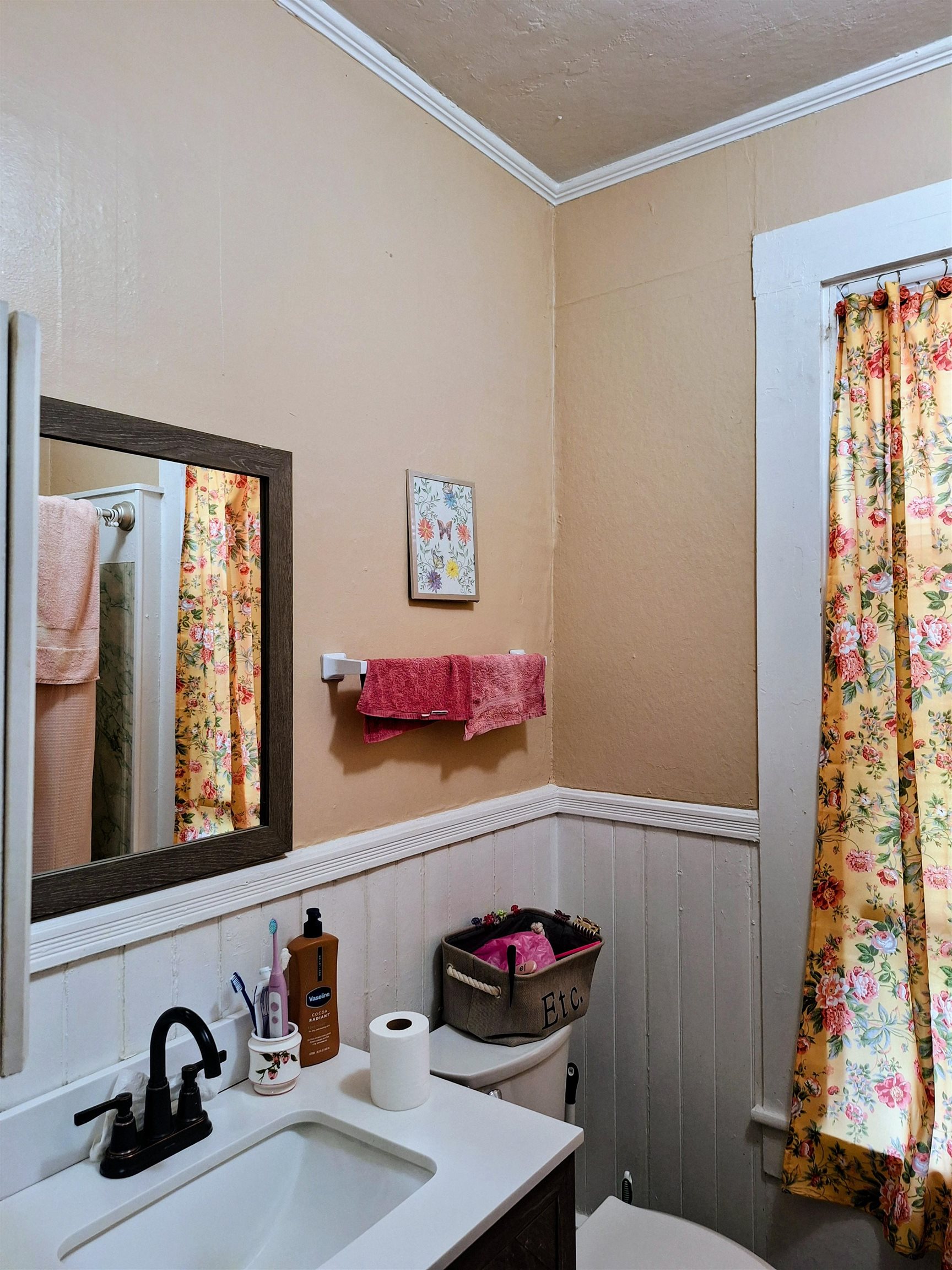 27 State Street Property Photo 8