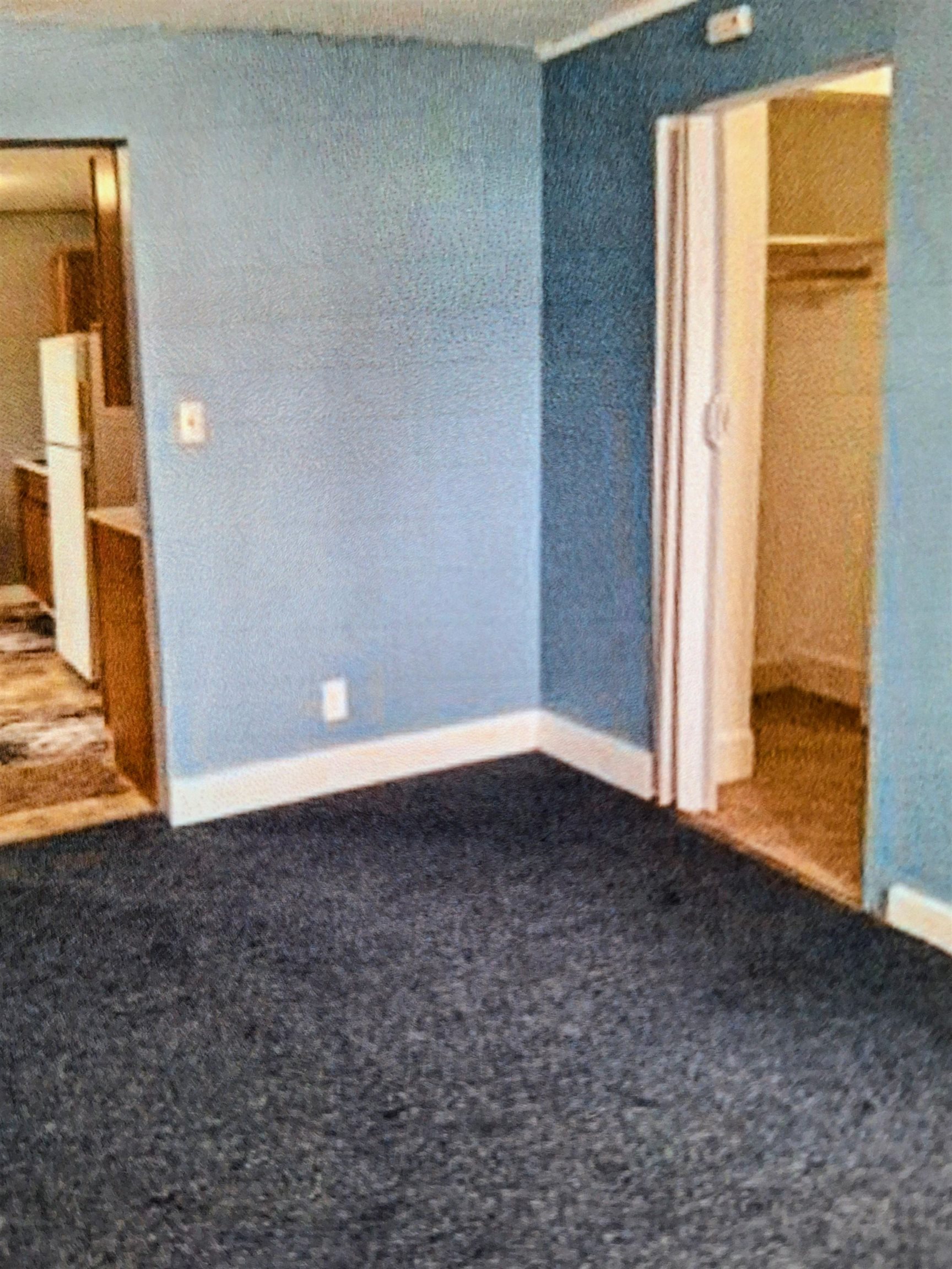27 State Street Property Photo 11