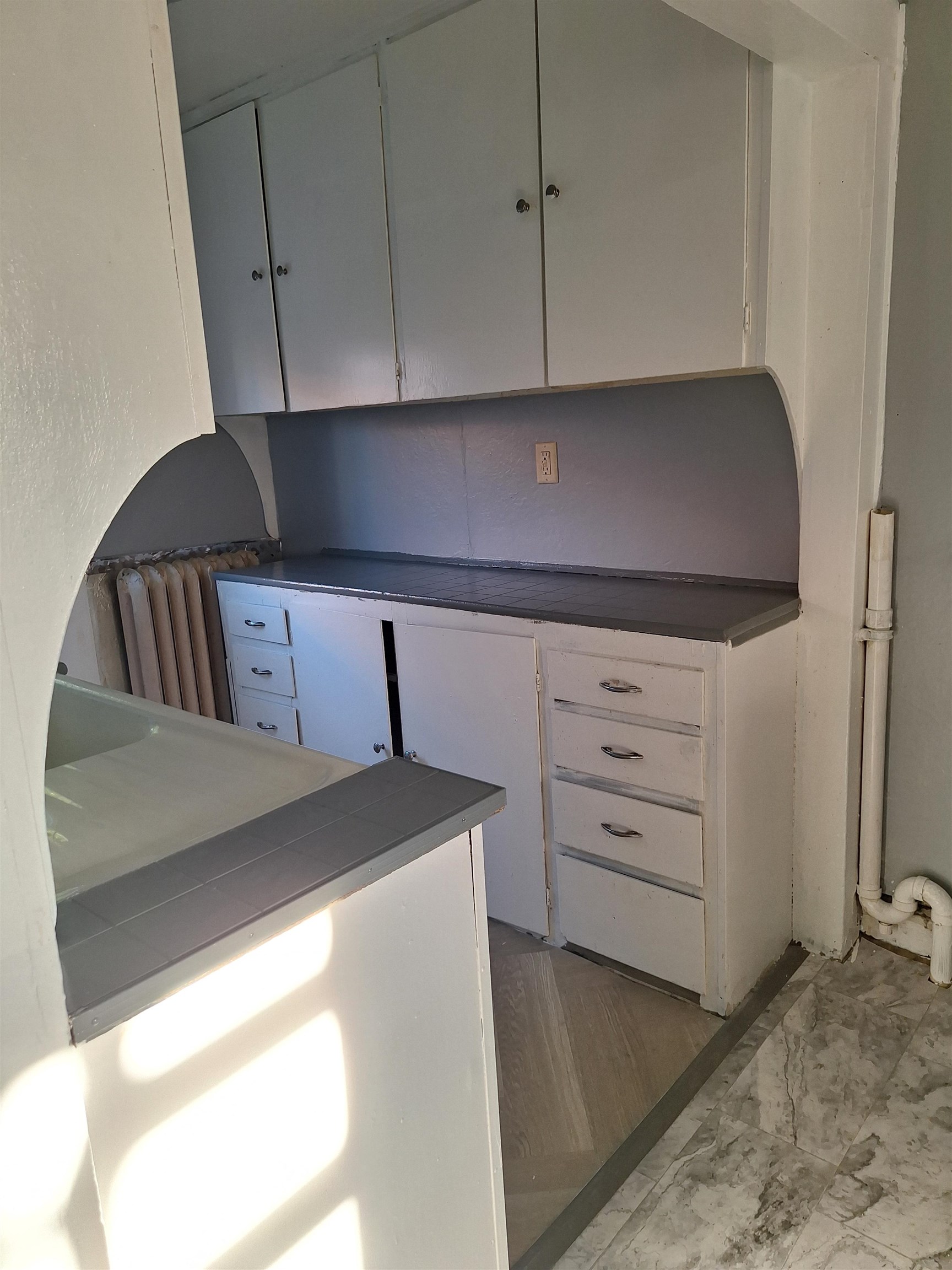 27 State Street Property Photo 22