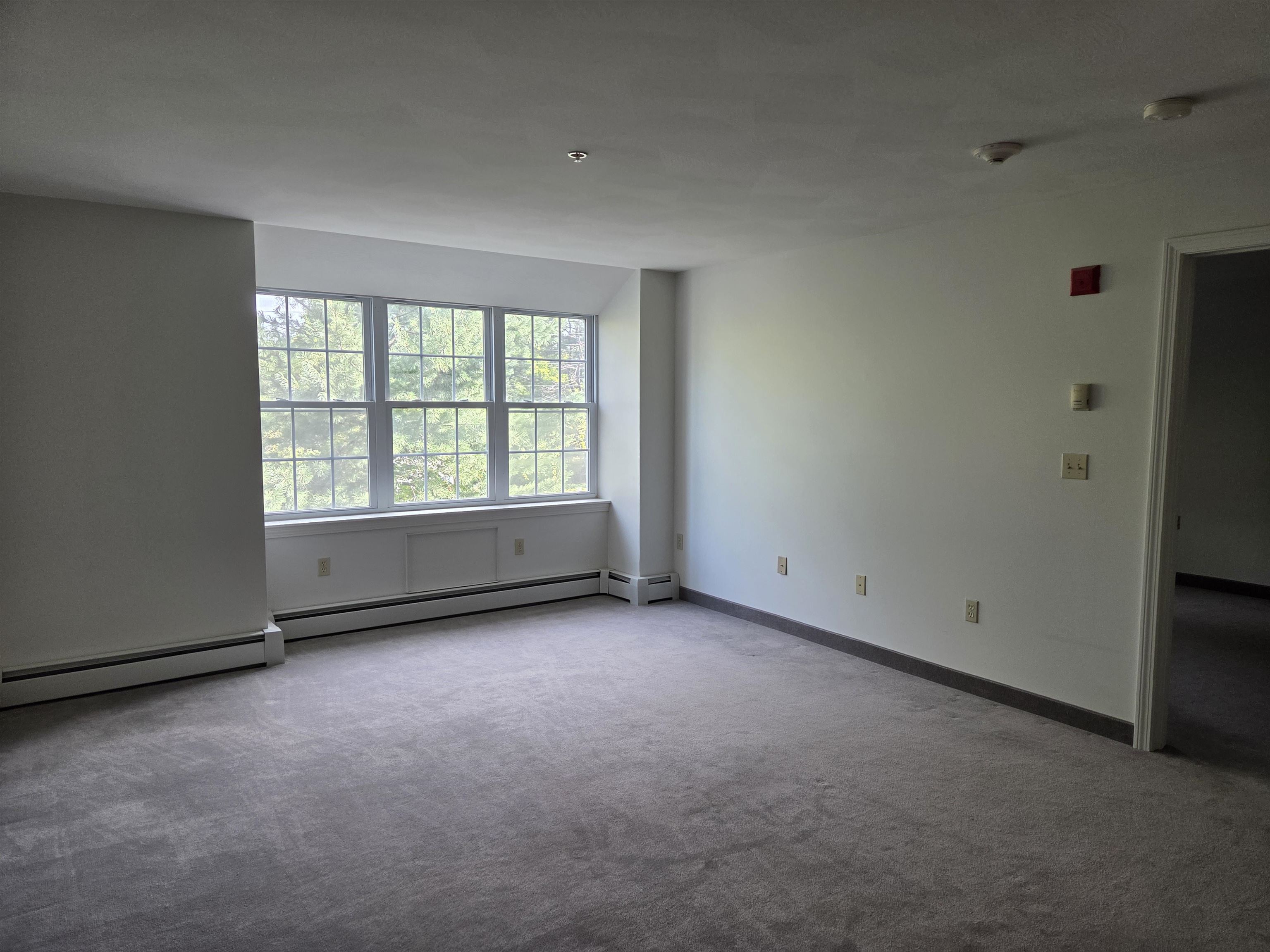 486 Nashua Street Property Photo 3
