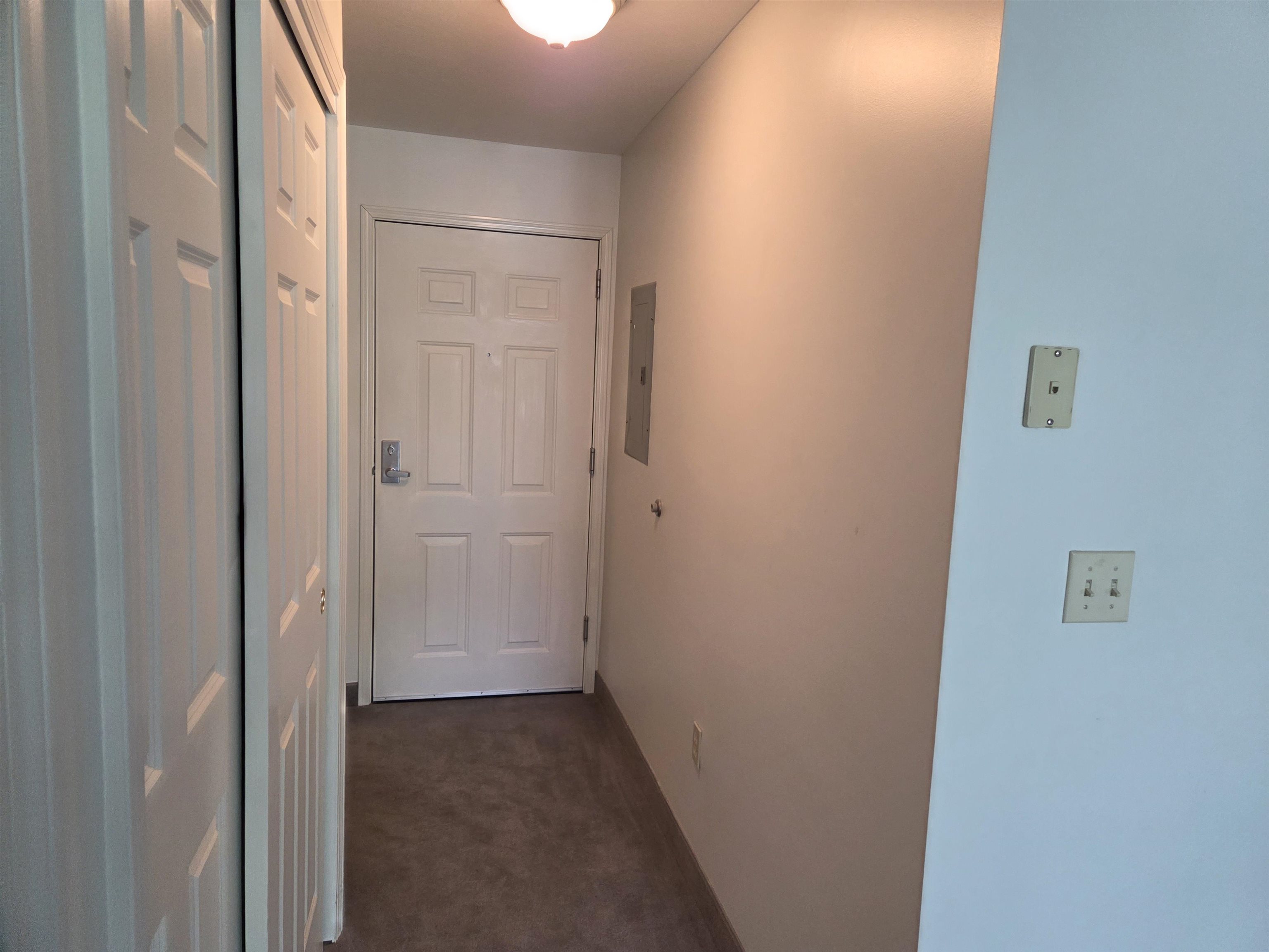 486 Nashua Street Property Photo 7