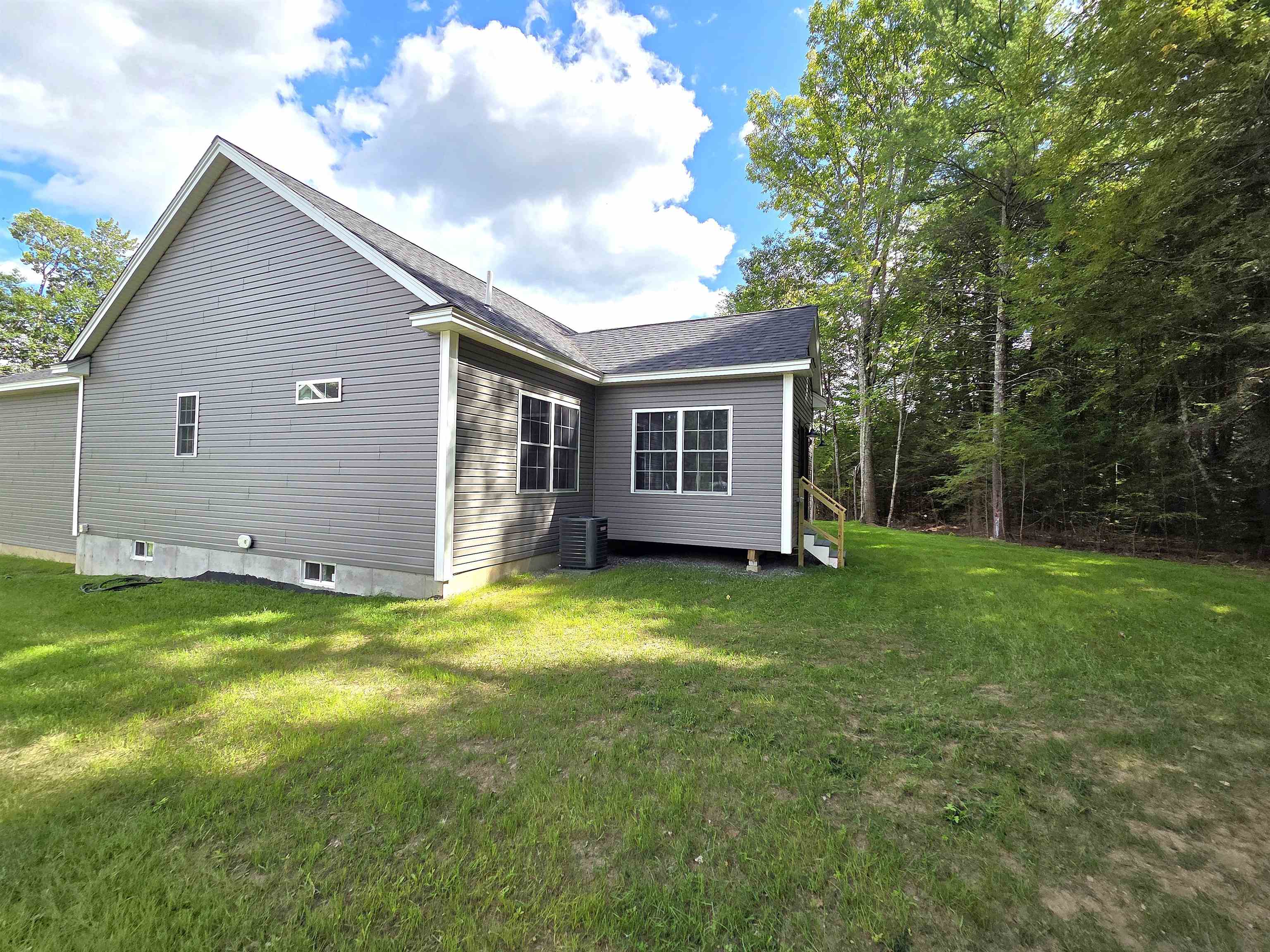 871 Salmon Falls Road Property Photo 3