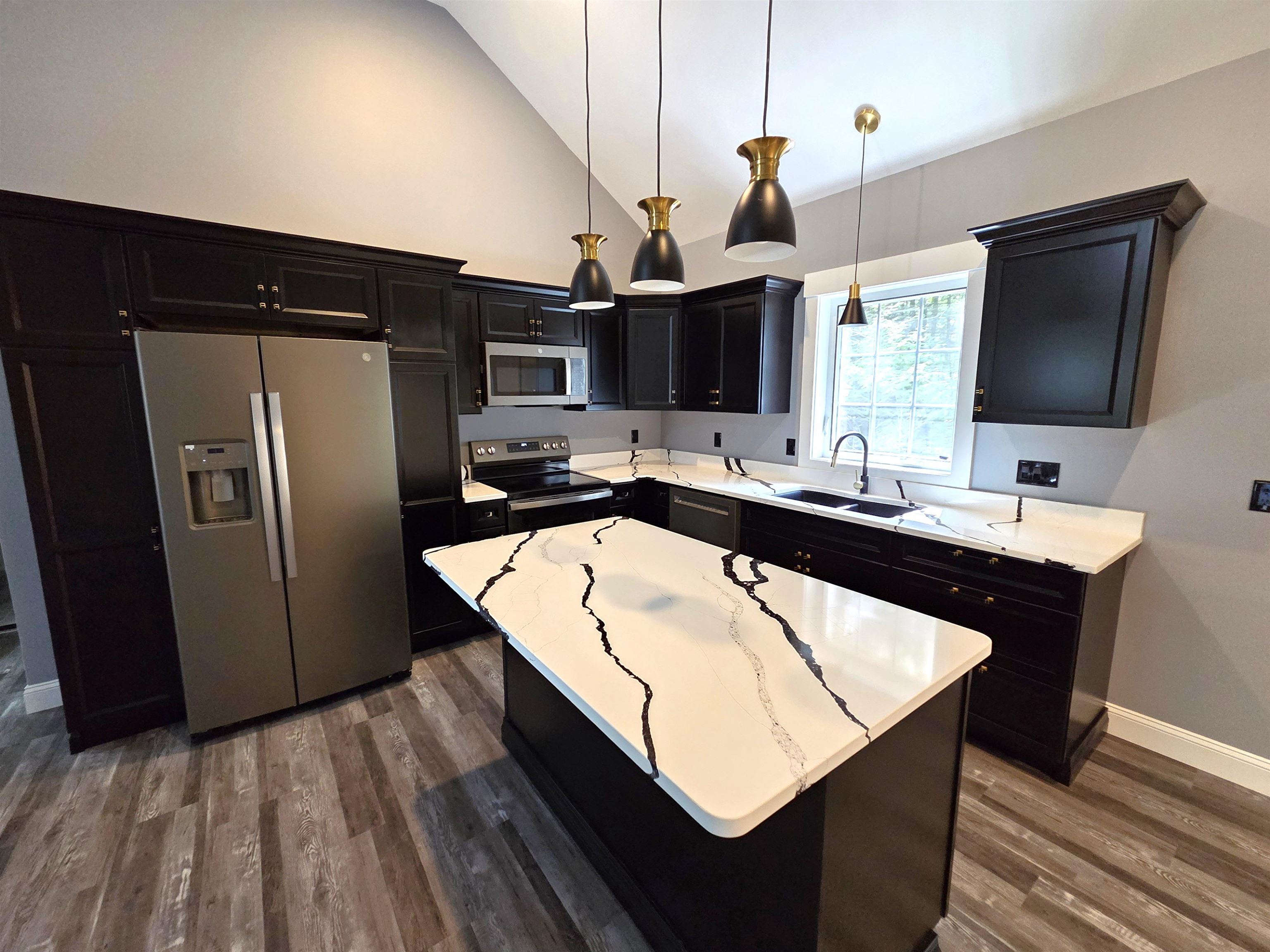 871 Salmon Falls Road Property Photo 8