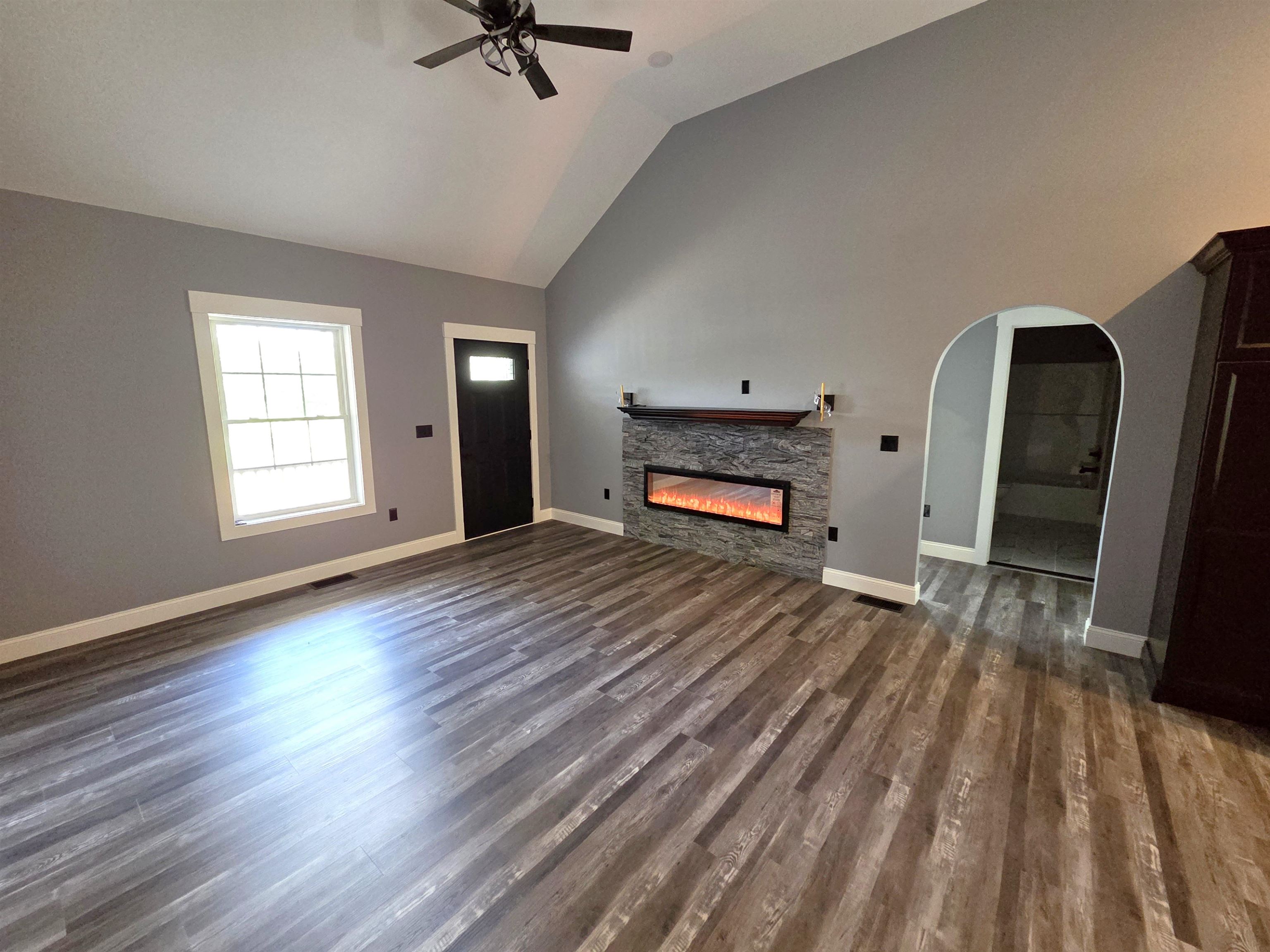 871 Salmon Falls Road Property Photo 12
