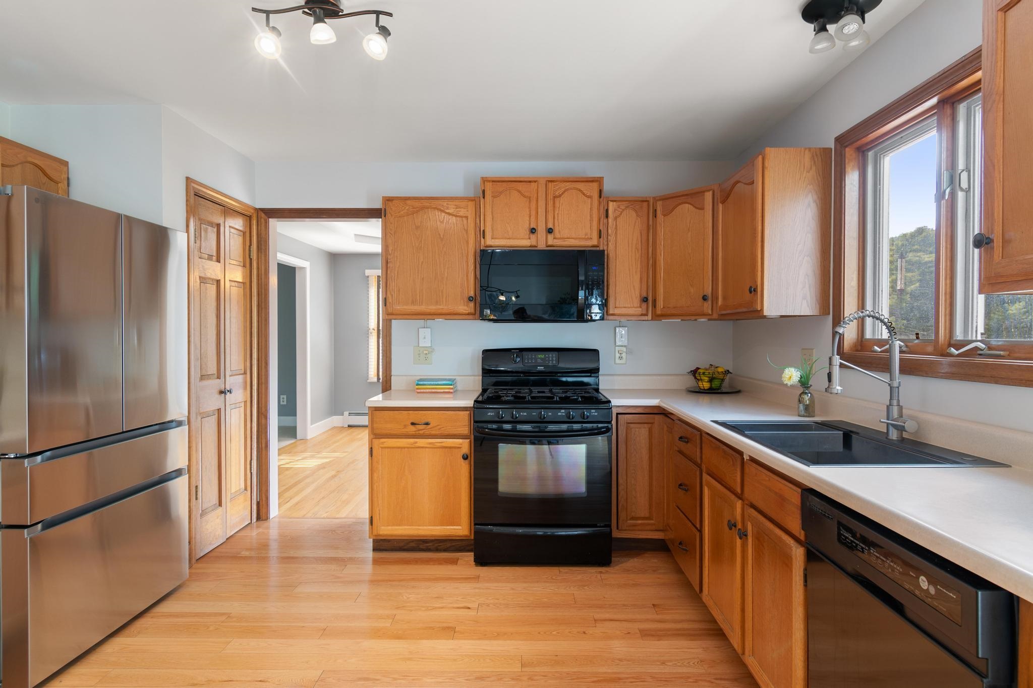 20 Tillotson Drive Property Photo 9