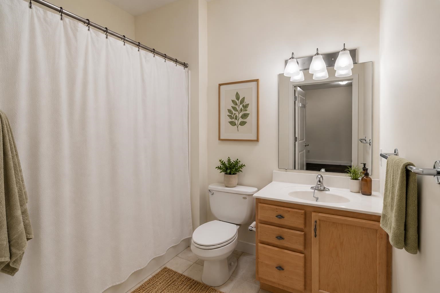 370 Farrell Street Property Photo 15