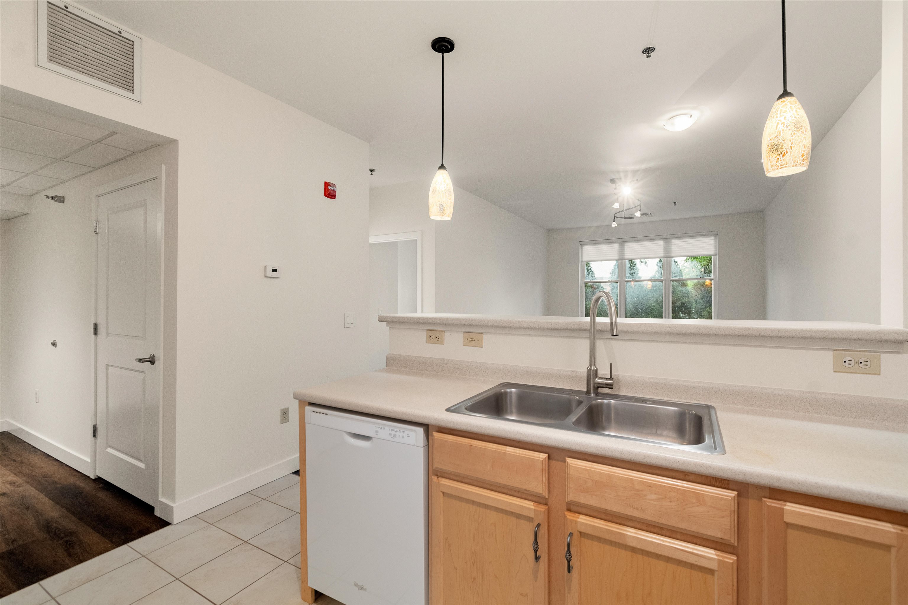370 Farrell Street Property Photo 26