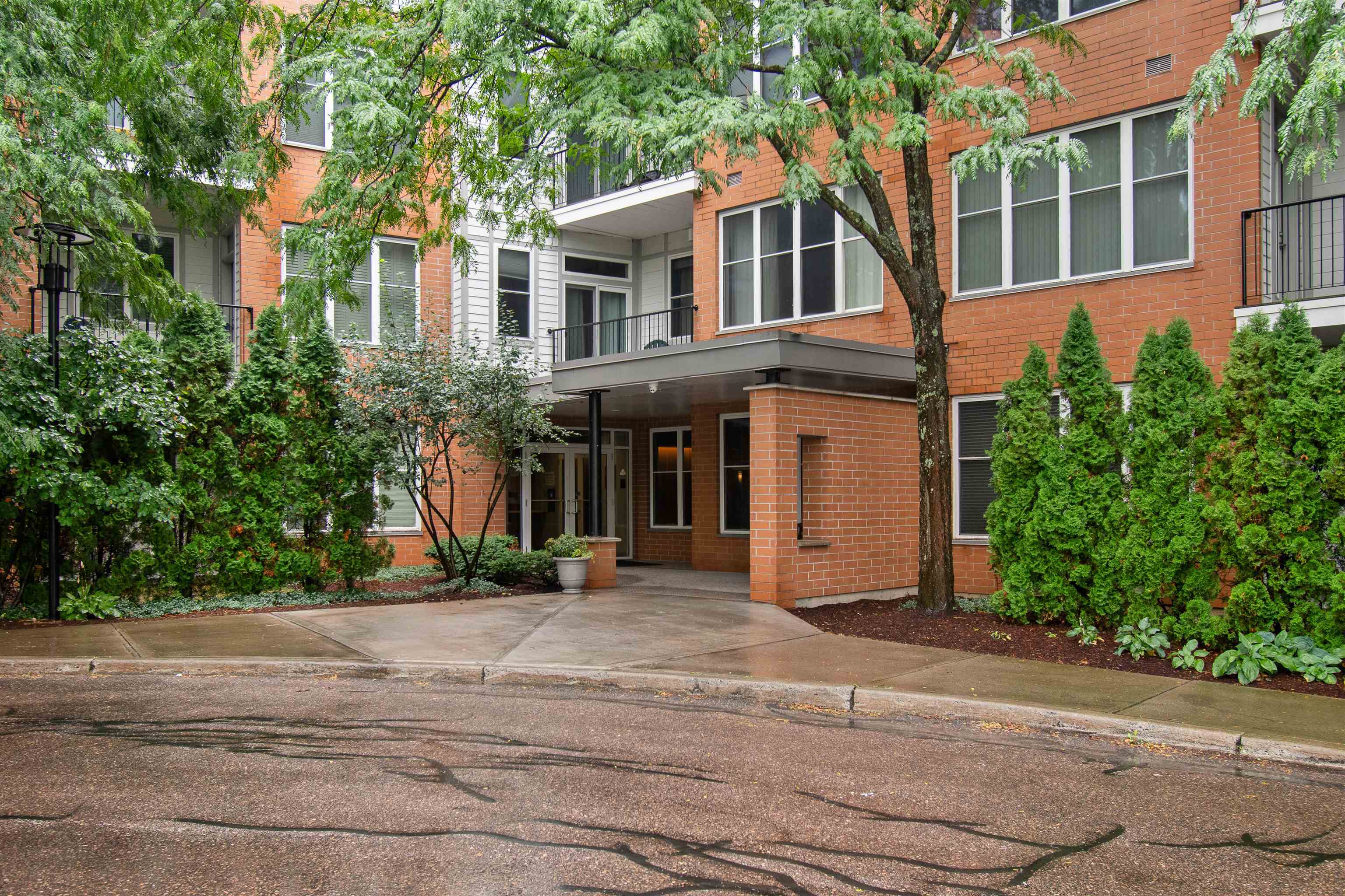 370 Farrell Street Property Photo 33