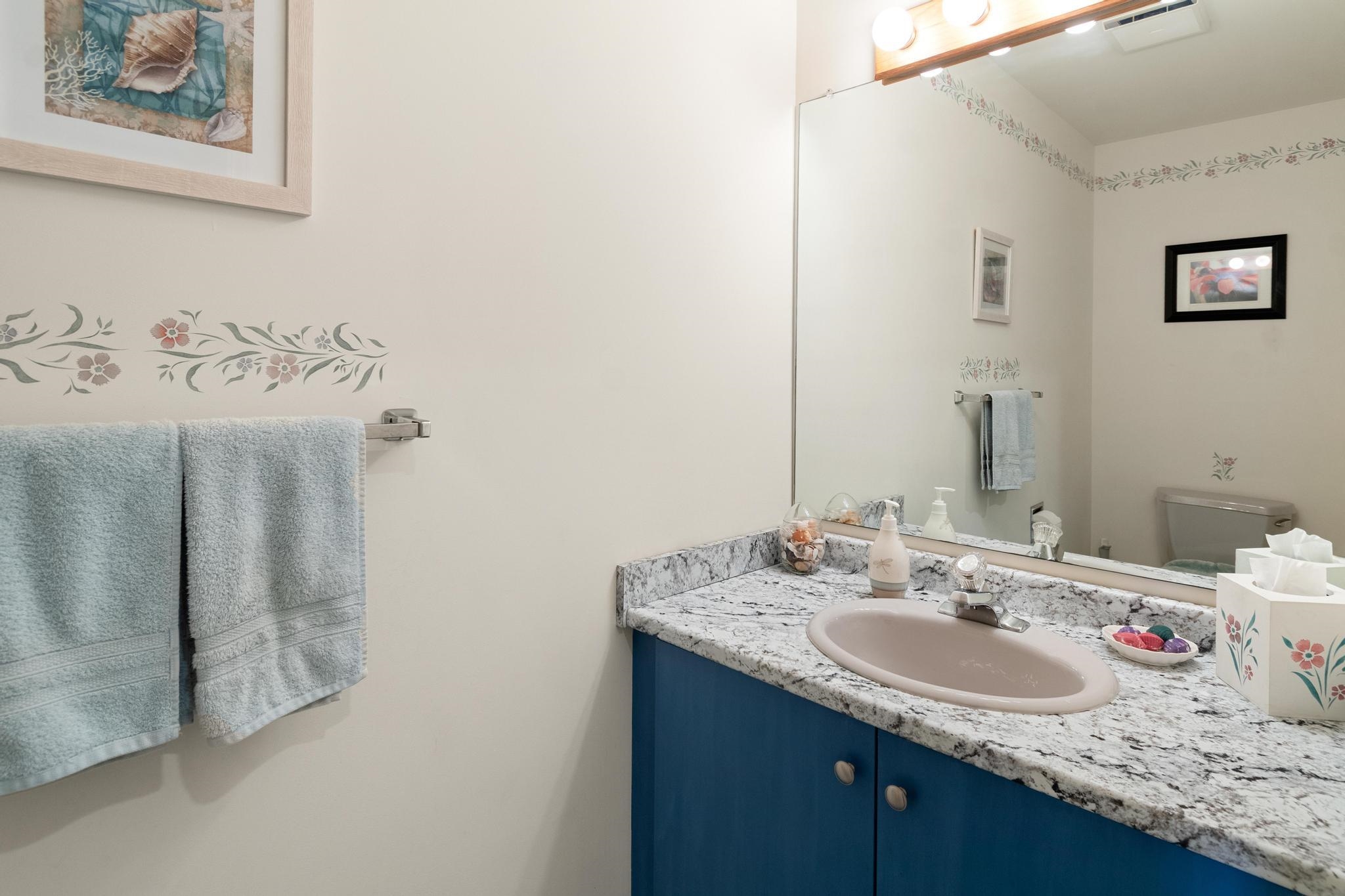 56 Garden Lane Property Photo 12