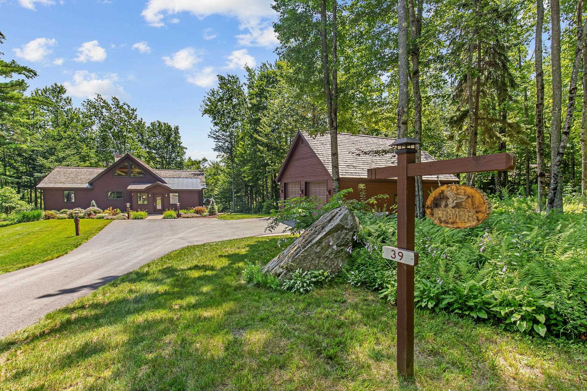 39 Snowy Owl Lane Property Photo 3