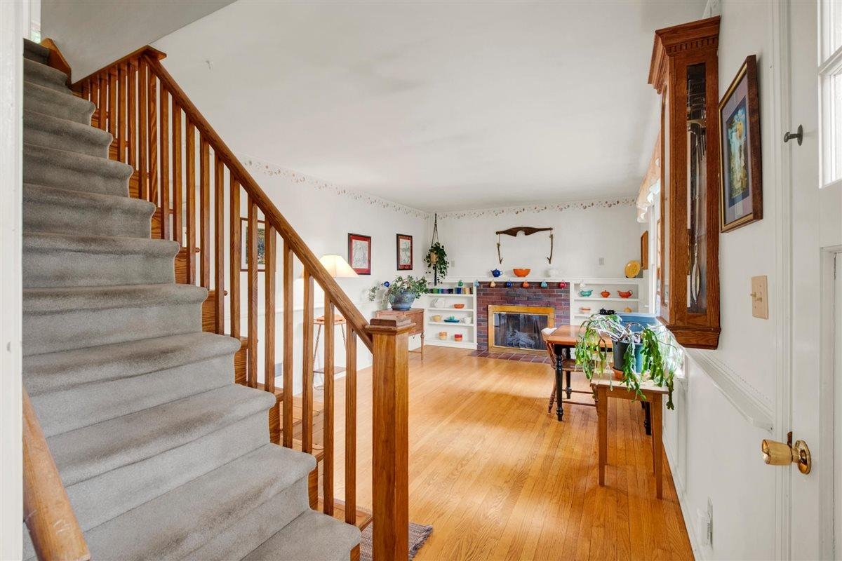 12 Mountain View Road Property Photo 13