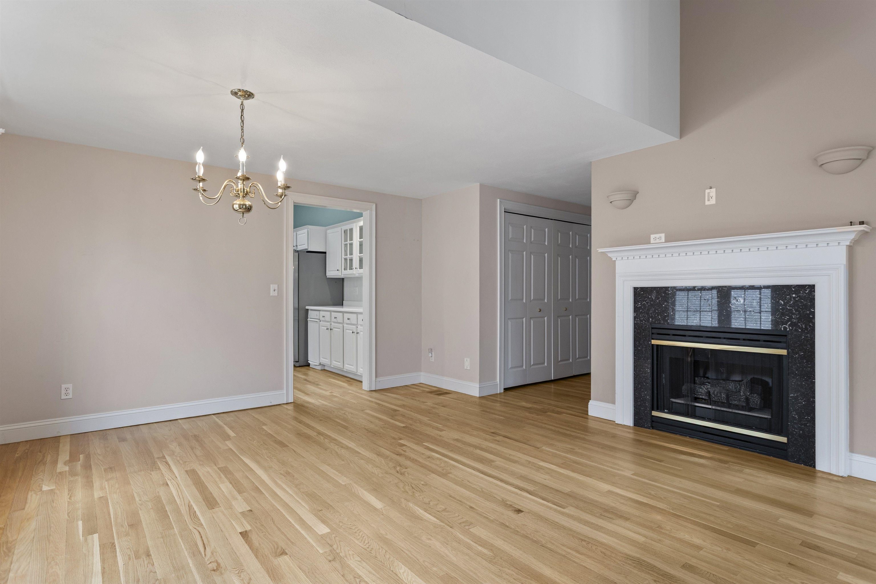 63 Hampton Meadows Property Photo 8