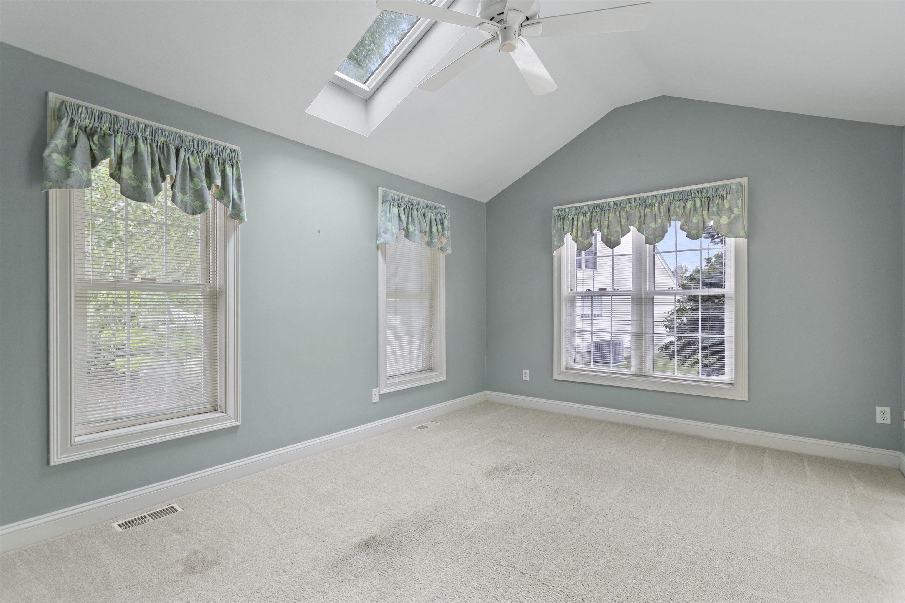 63 Hampton Meadows Property Photo 20
