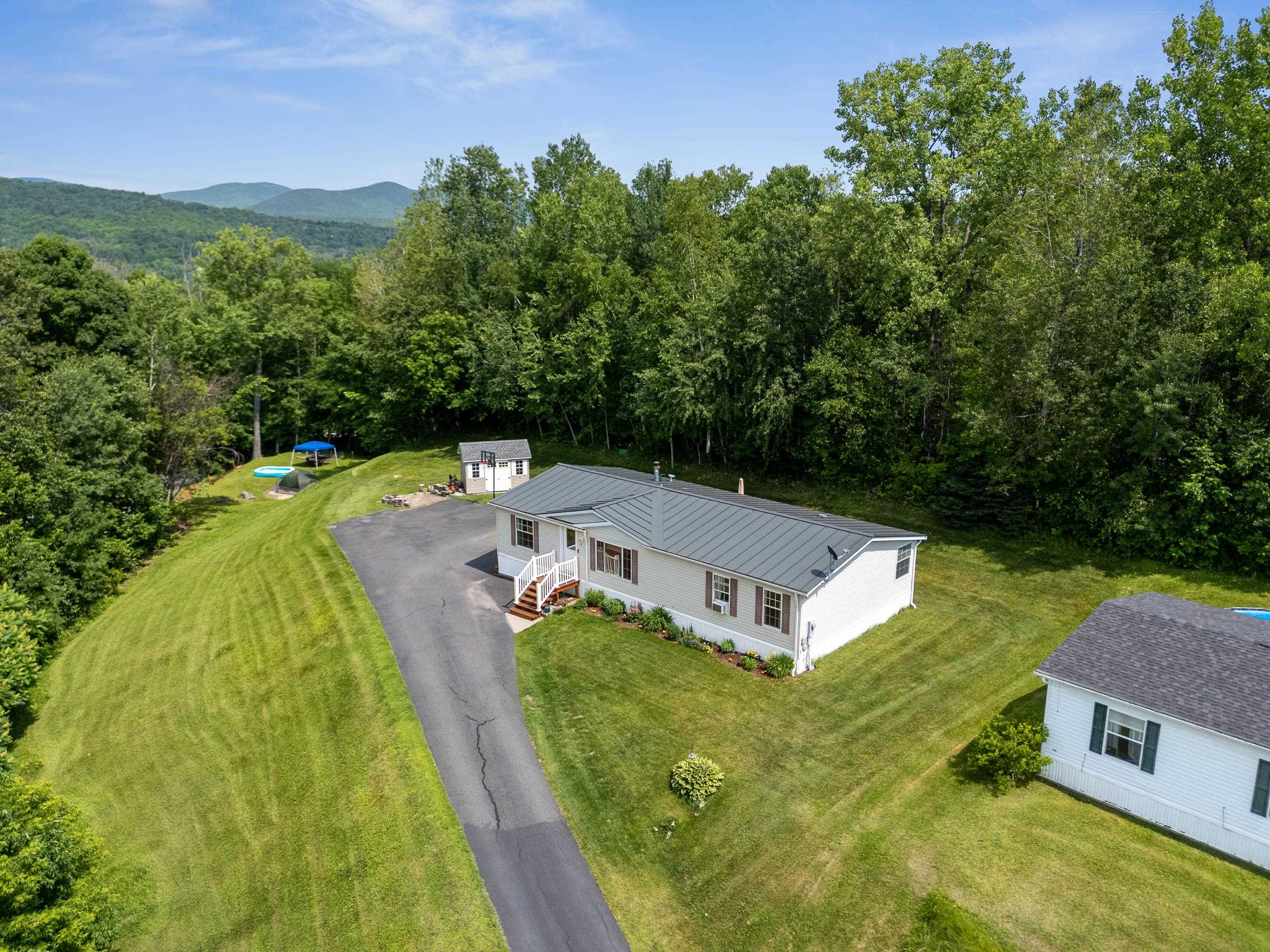 11 Kelley Road Property Photo 6