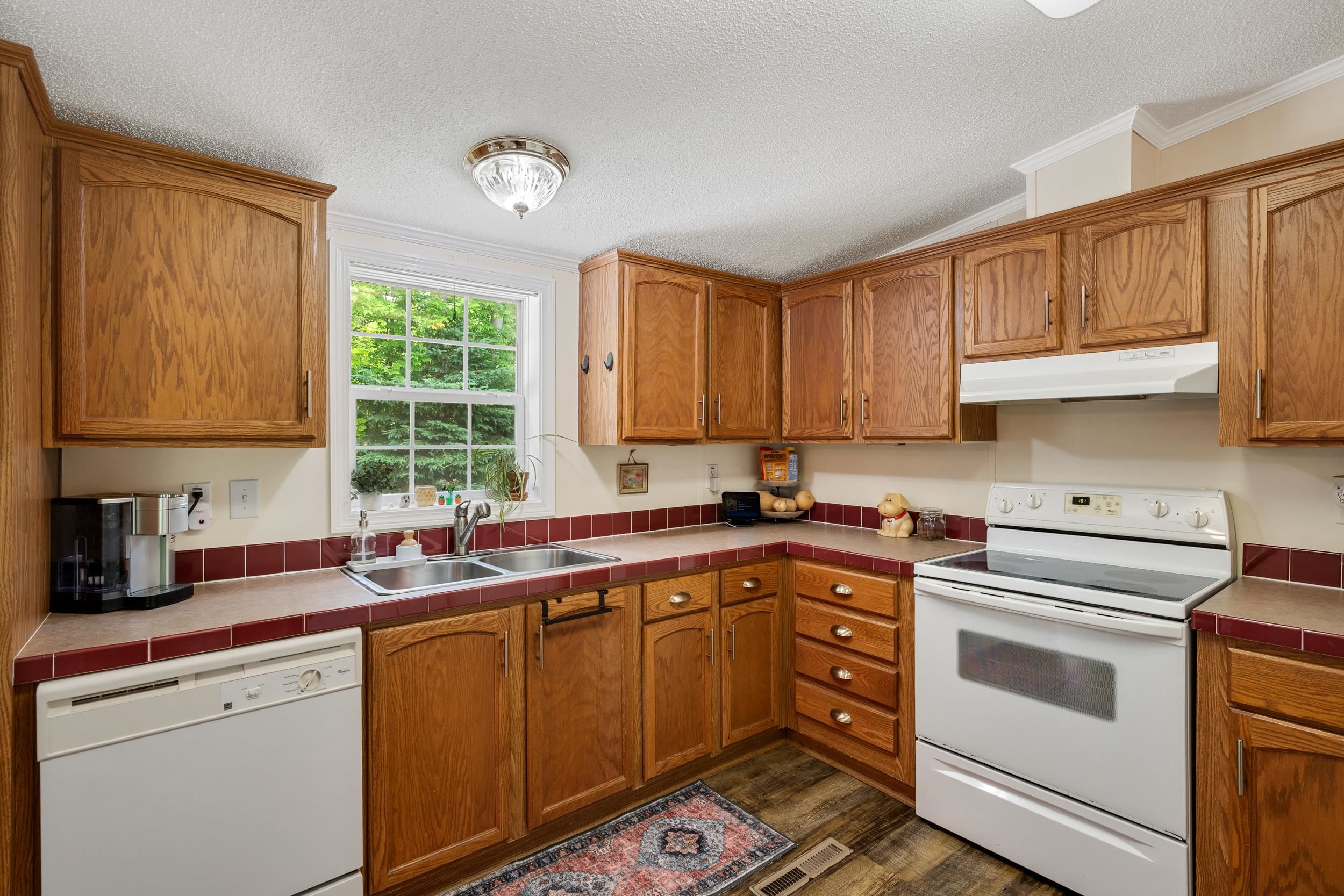 11 Kelley Road Property Photo 13