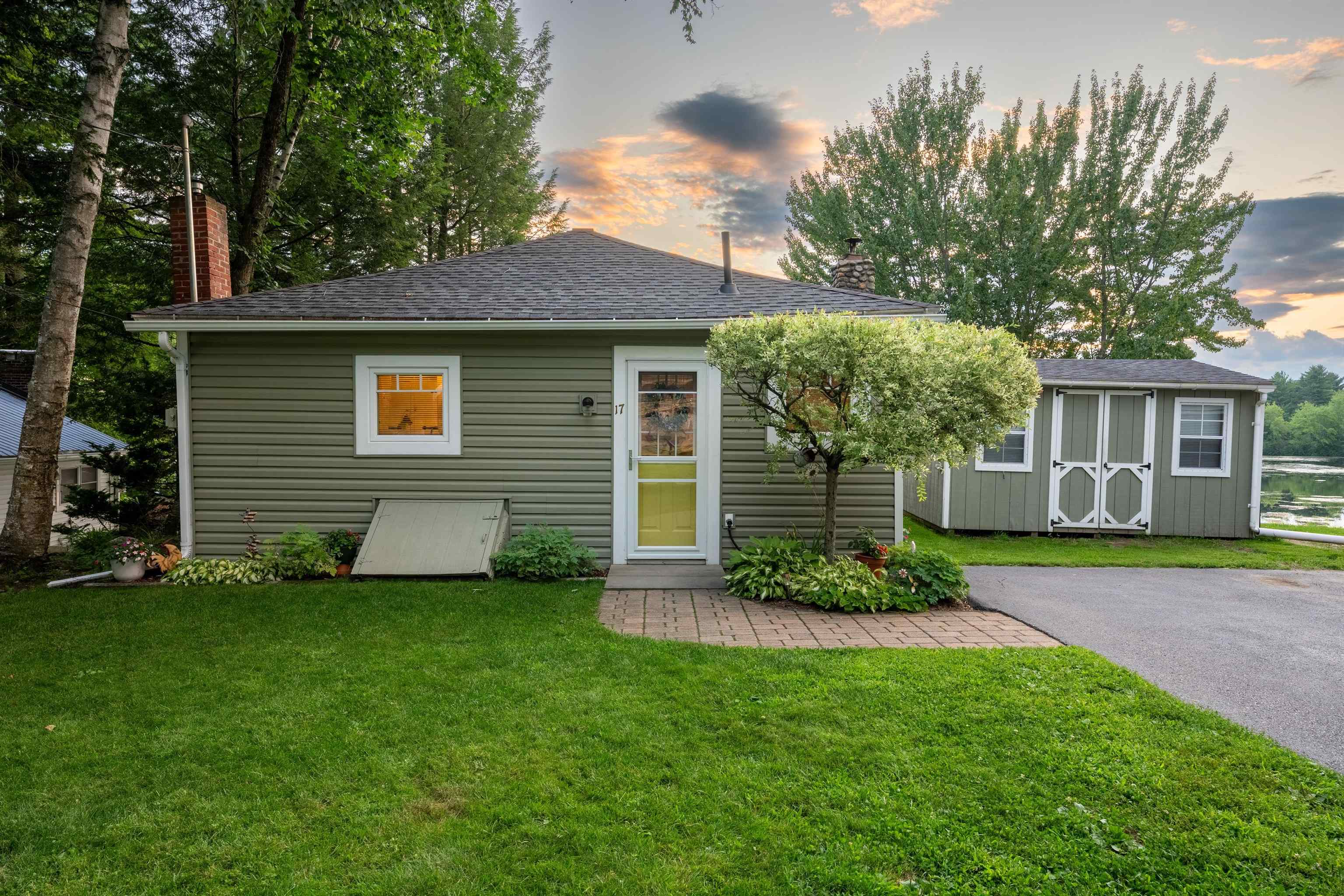 17 Waters Edge Road Property Photo 1