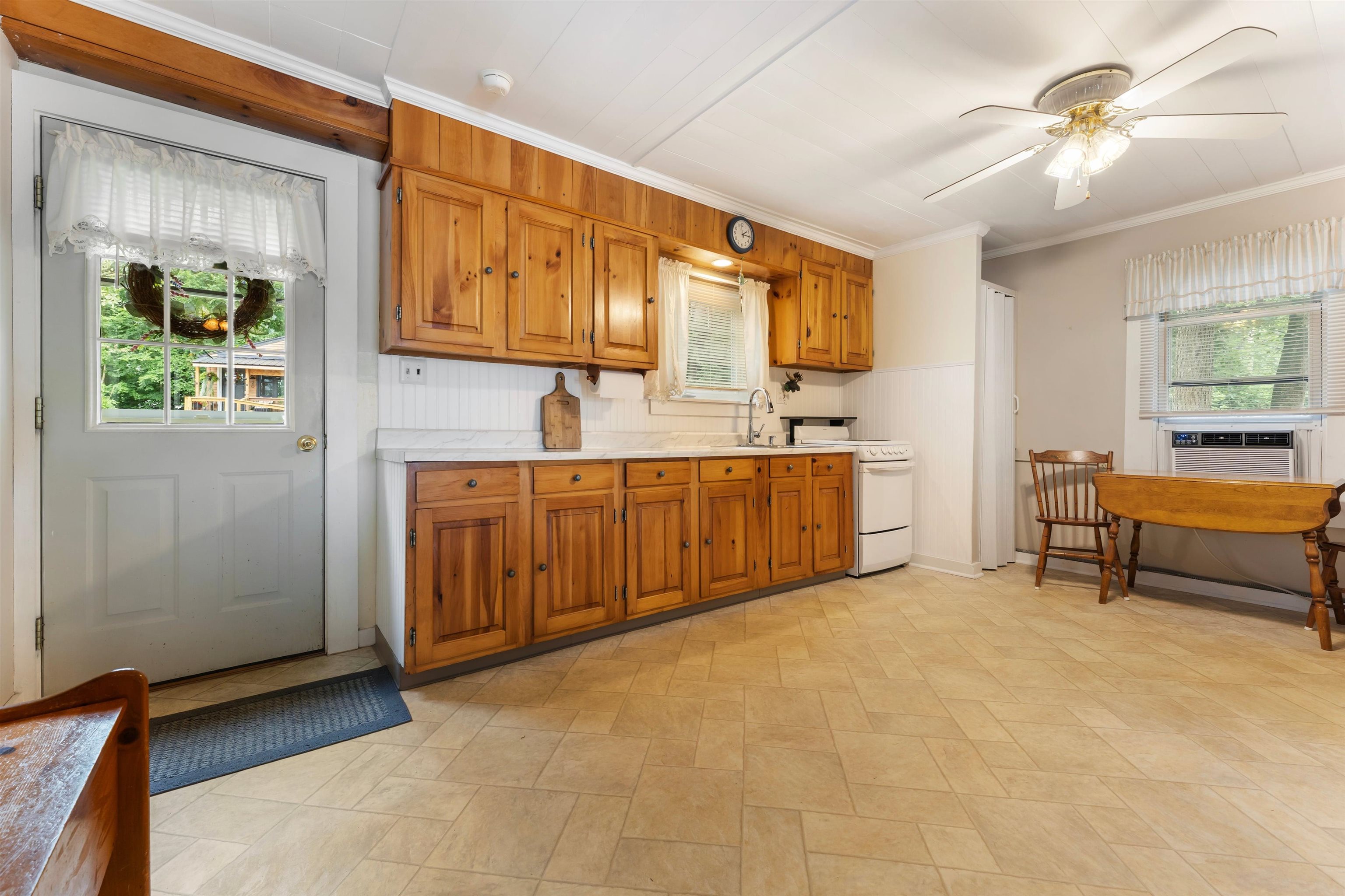17 Waters Edge Road Property Photo 8