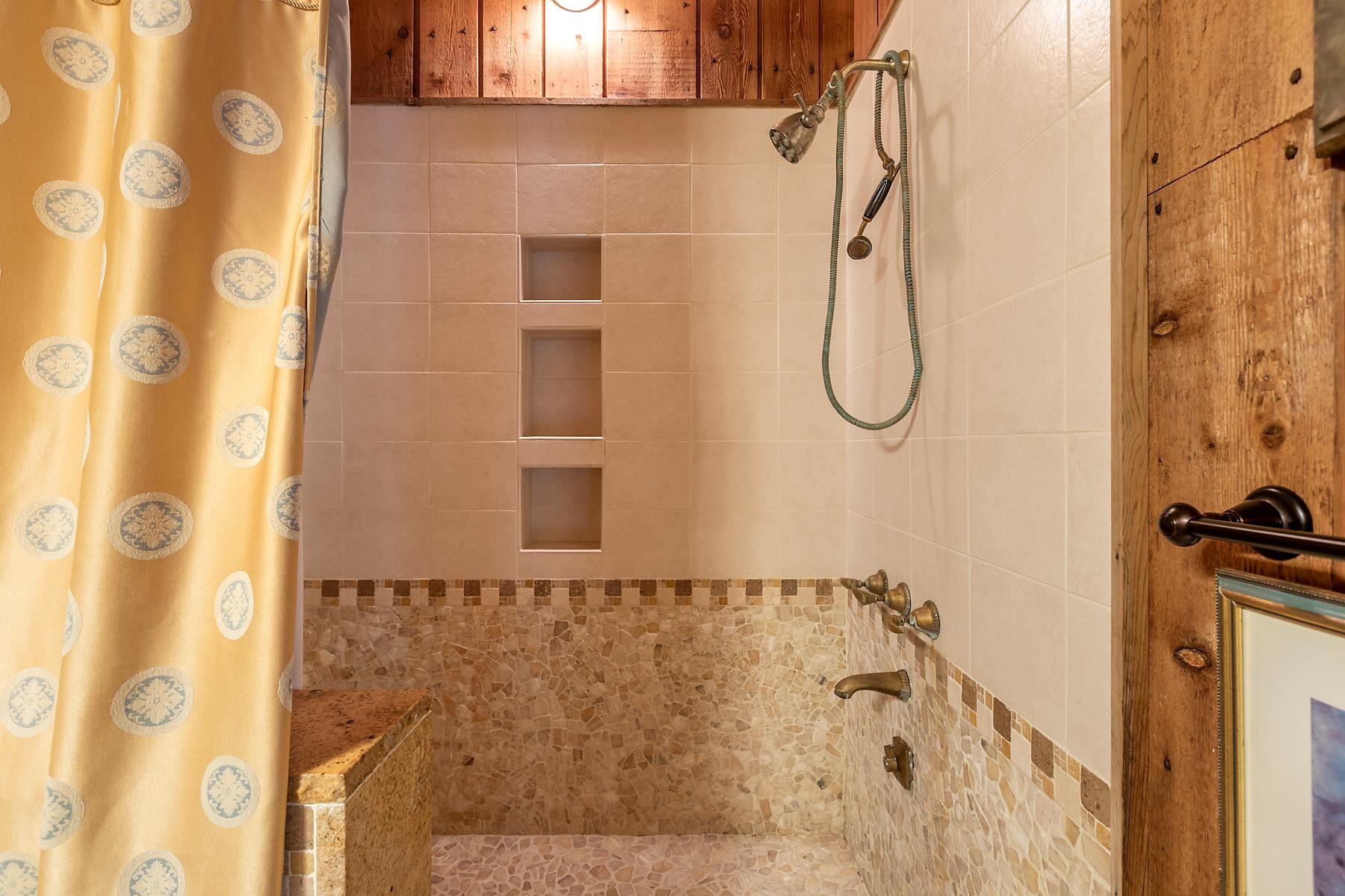 11 Founders Hill Road Property Photo 12
