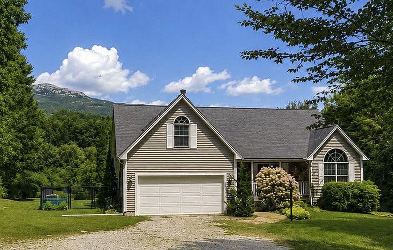 1118 Jaffrey Road Property Photo 1