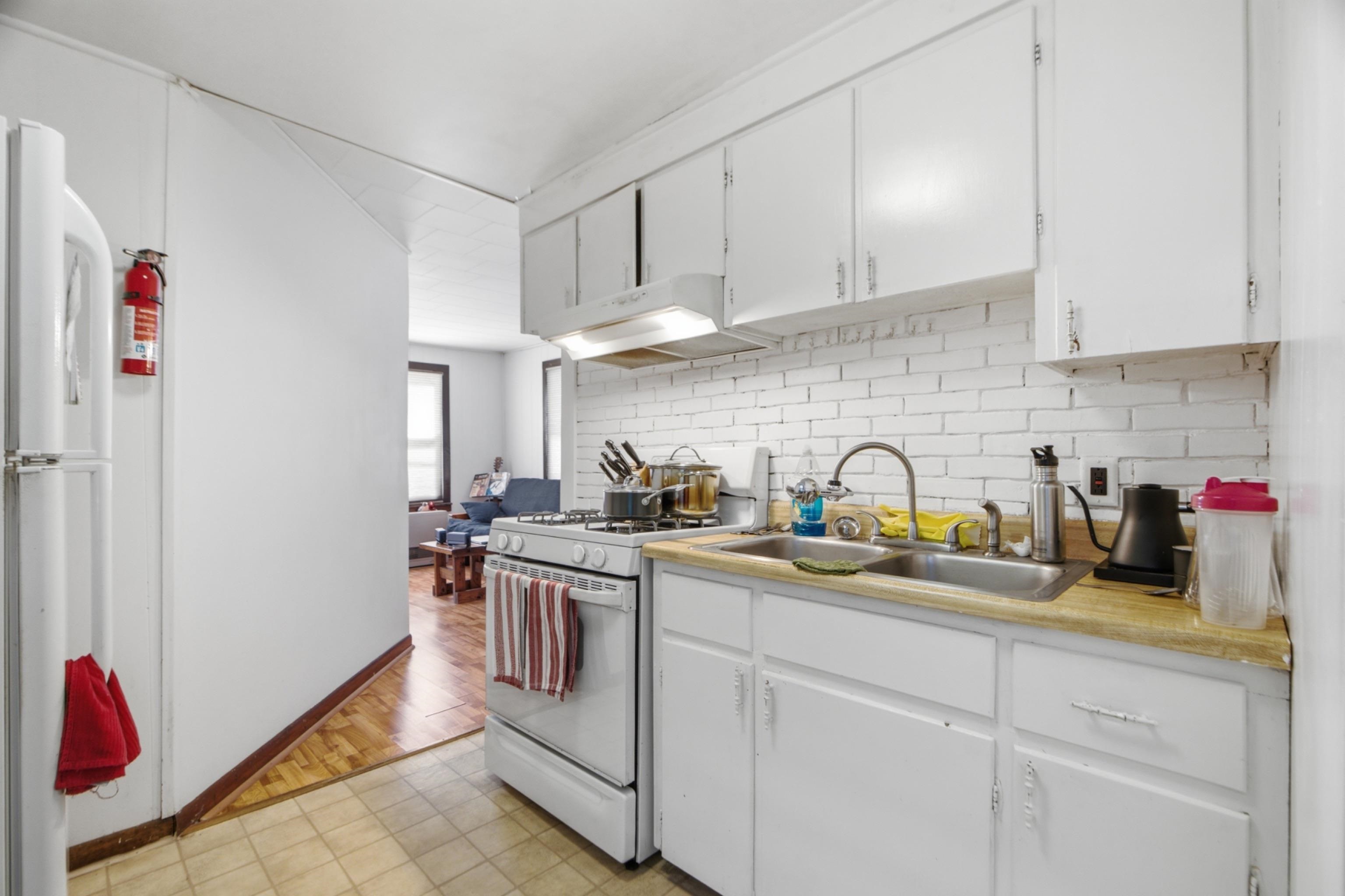 43 Murray Street Property Photo 14