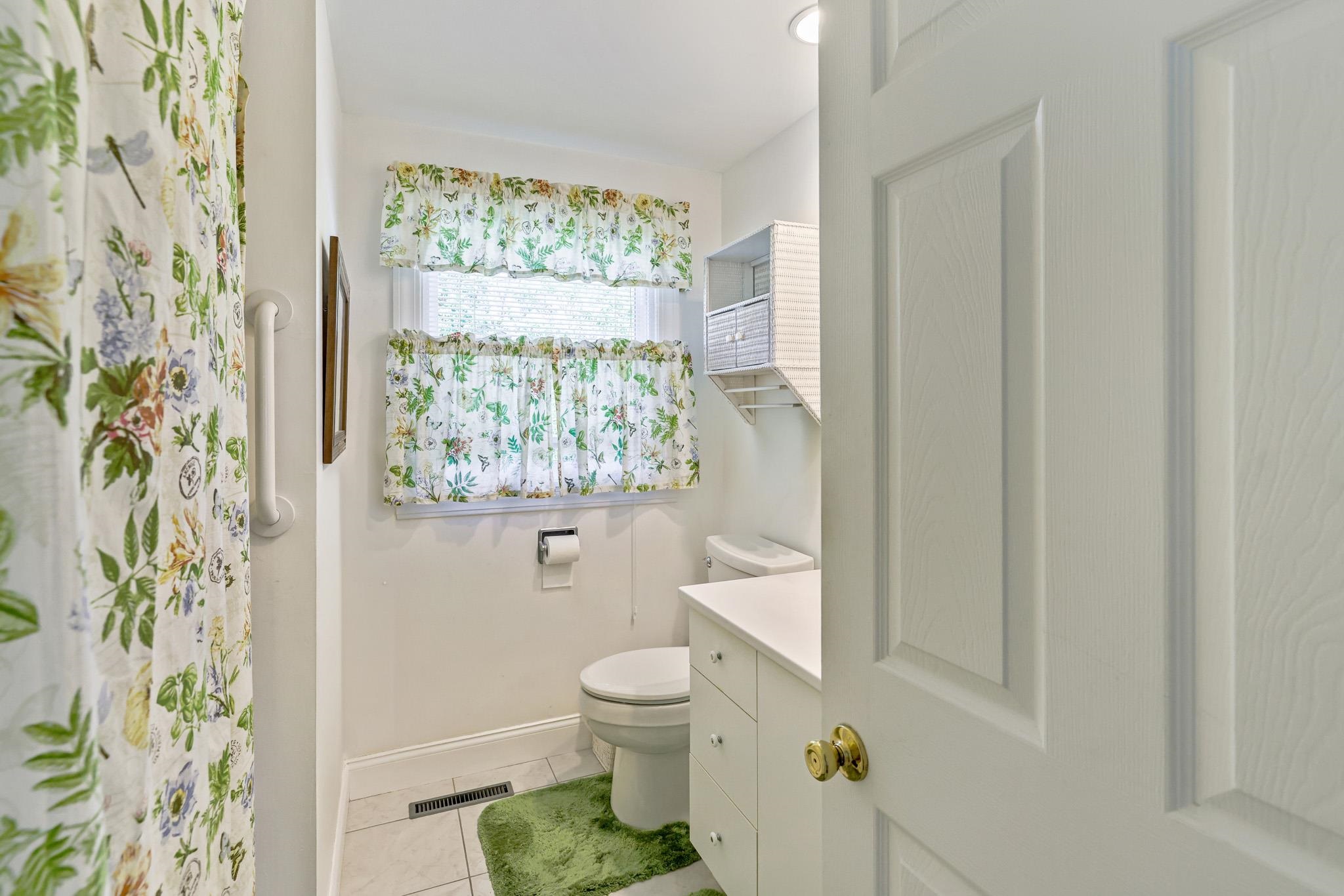 11 Foster Terrace Property Photo 23