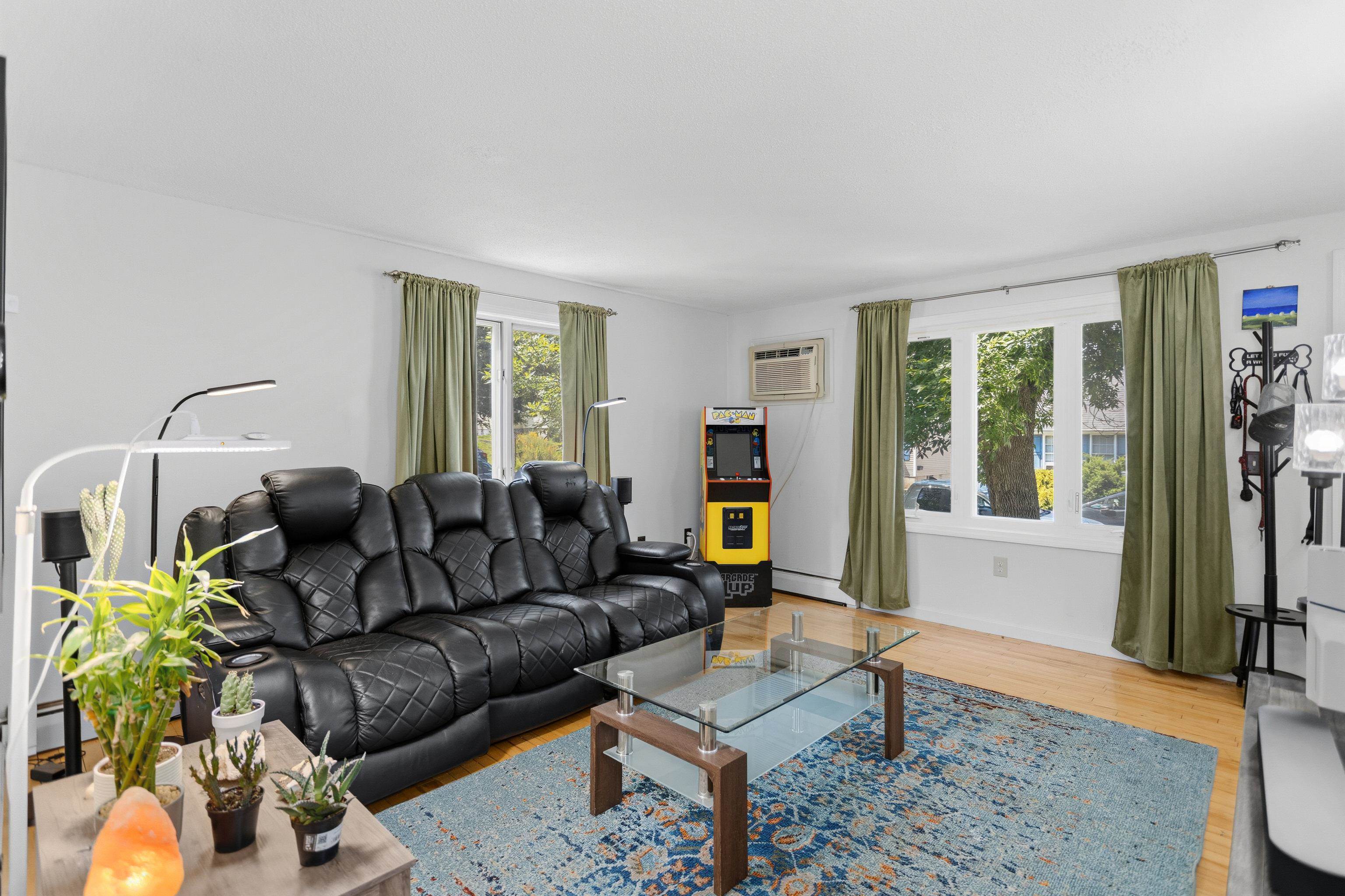 331 Blucher Street Property Photo 4