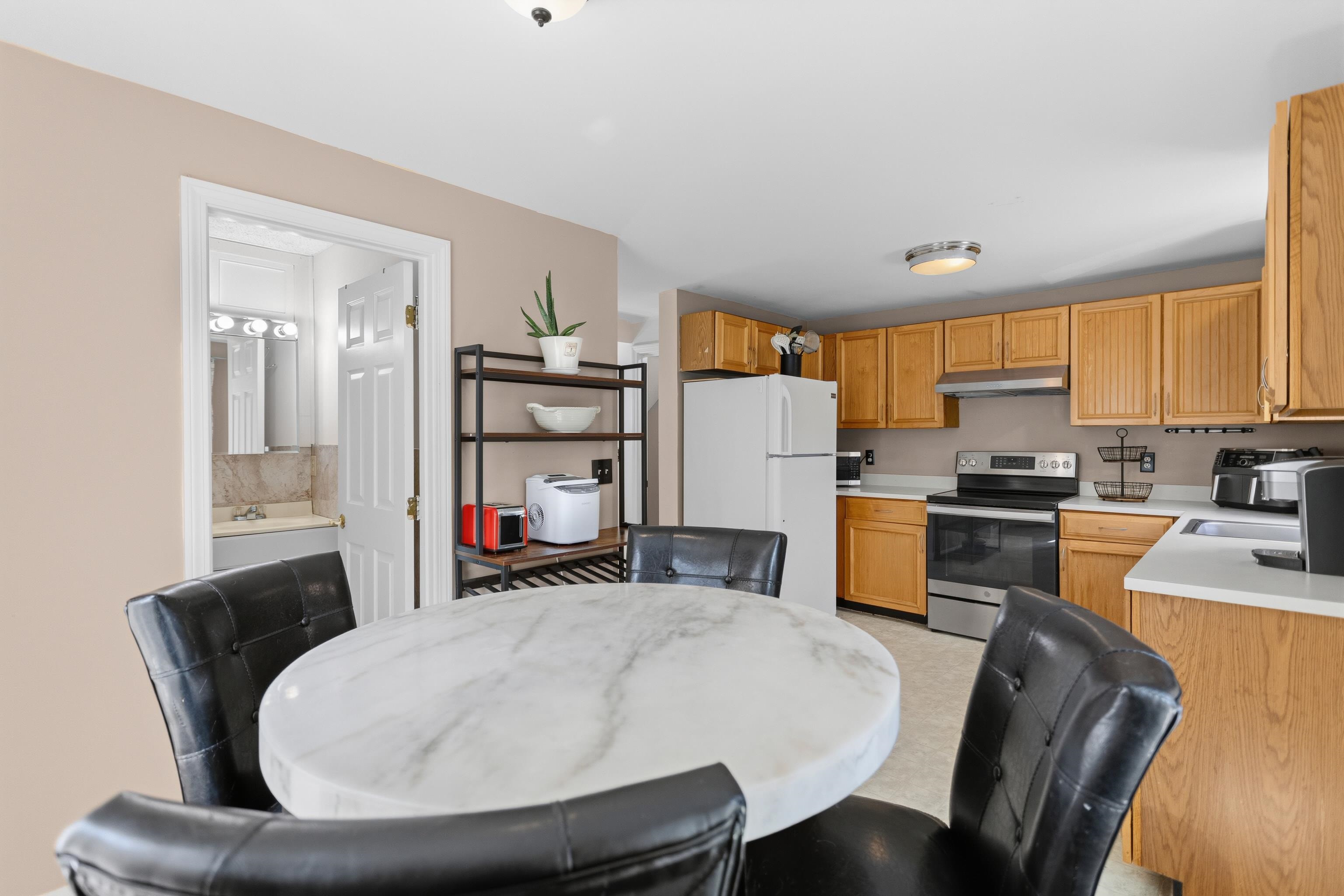 331 Blucher Street Property Photo 13